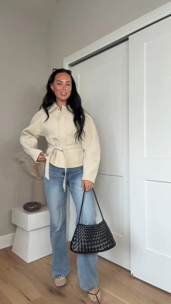 Simple but chic fall look 🍂 This jacket is everything!! The shaping and fit are SO good! Such an easy outfit to dress up or down.

I’ll have all my outfit details linked over on my LTK 🫶🏻

My sizing: 5’7, 145lbs, 32DD
Wearing a size small tops + size 27 tall jeans







@Aritzia @Zara @Anthropologie falloutfit #fallstyle #chicoutfit #aritzia #zarastyle simple chic fall outfit, chic fall outfit, fall outfit inspo, elevated fall outfit, Zara fall jacket, Zara jacket outfit, Aritzia outfit, Aritzia basic tank, Aritzia jeans, fall denim outfit, Anthropologie bag, fall flats outfit, fall heels outfit, casual chic outfit, neutral fall outfit, everyday fall style, dressy casual fall outfit, fall fashion inspo

#LTKootd #LTKgrwm #LTKSaleAlert