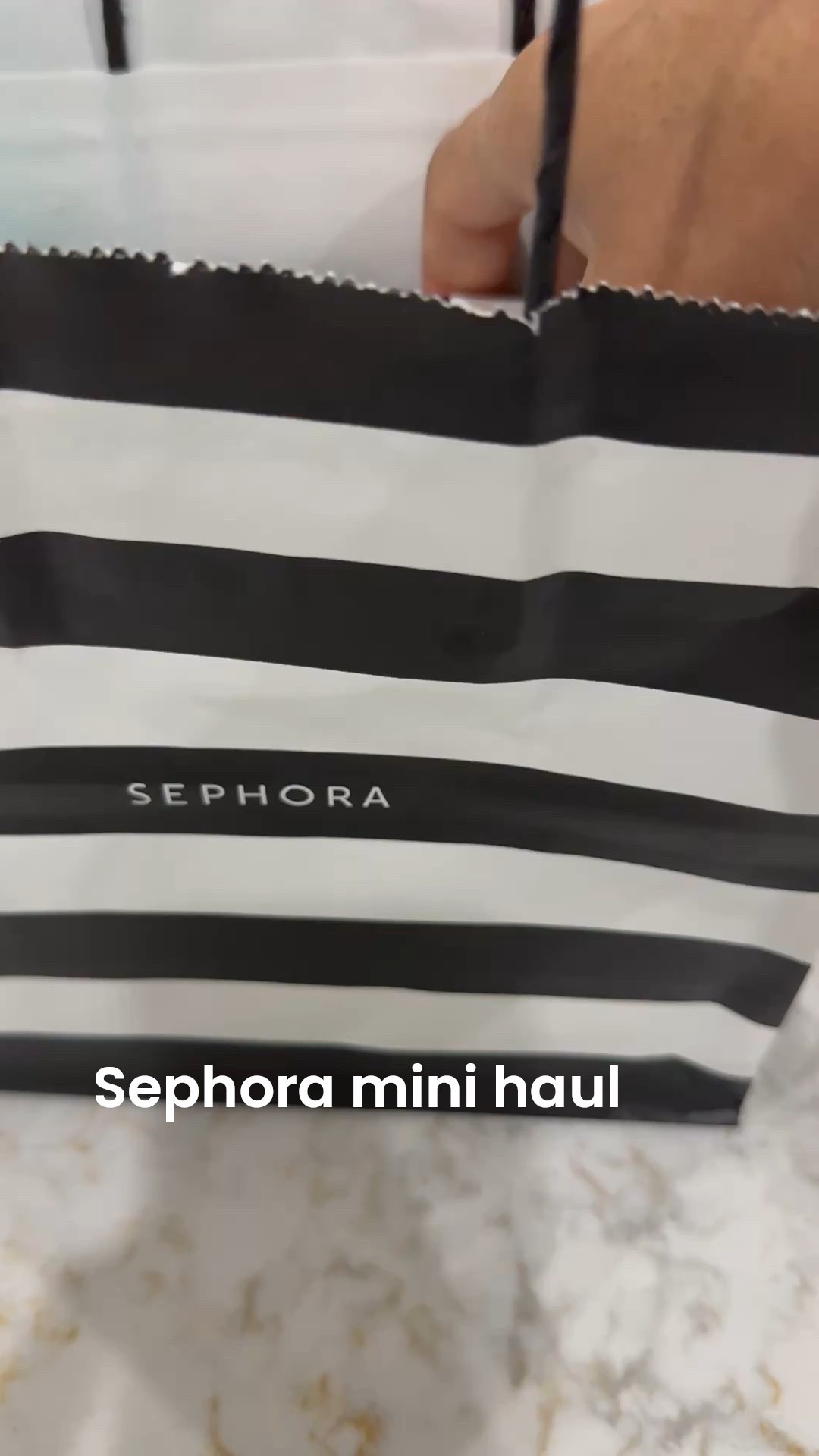 The Kiehls set is a 500 point reward that contains all of my favorites  