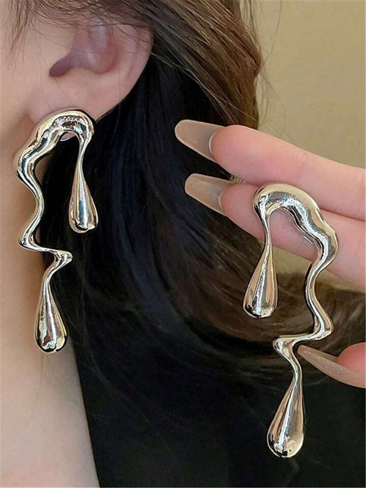 Andkiss 1pair European And American Exaggerated Asymmetric Asymmetrical Music Note Earrings | SHE... | SHEIN