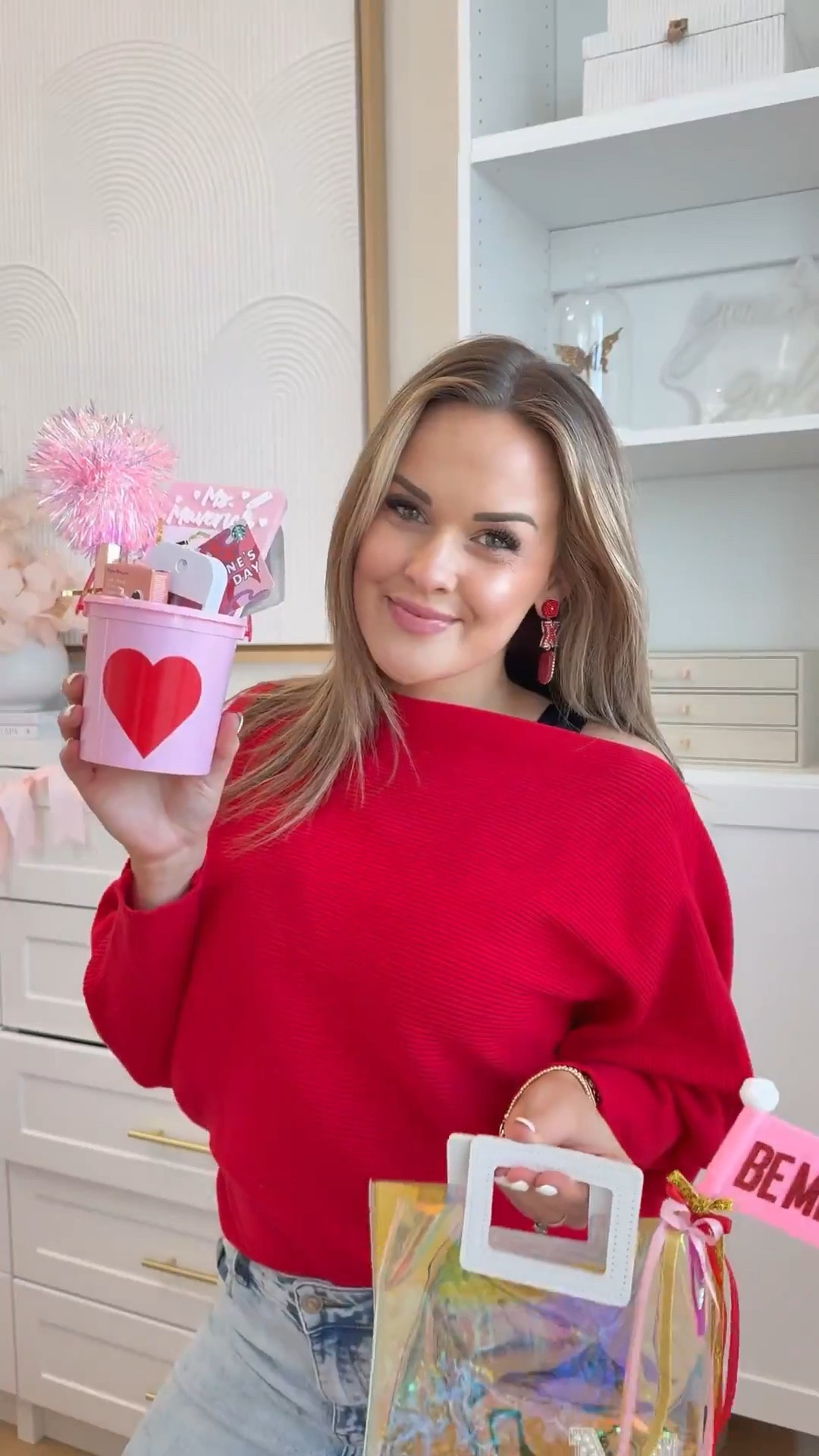 Easy Teacher Gift idea // LOVE BUCKETS 🎀💘💕✨

#LTKSeasonal #LTKMostLoved #LTKWatchNow