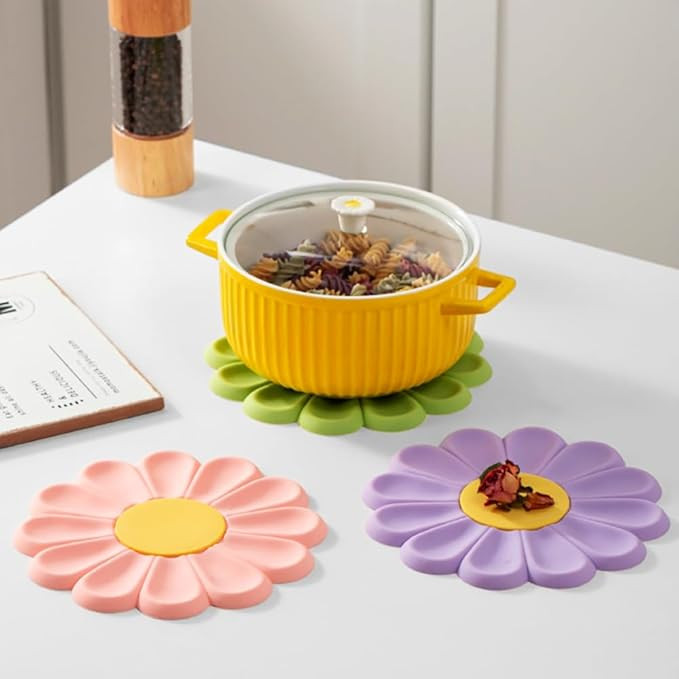 Daisy Trivet for Hot Pots and Dishes, 6.7 Inch Round Flexible Silicone Pot Holders Hot Pads, Anti... | Amazon (US)