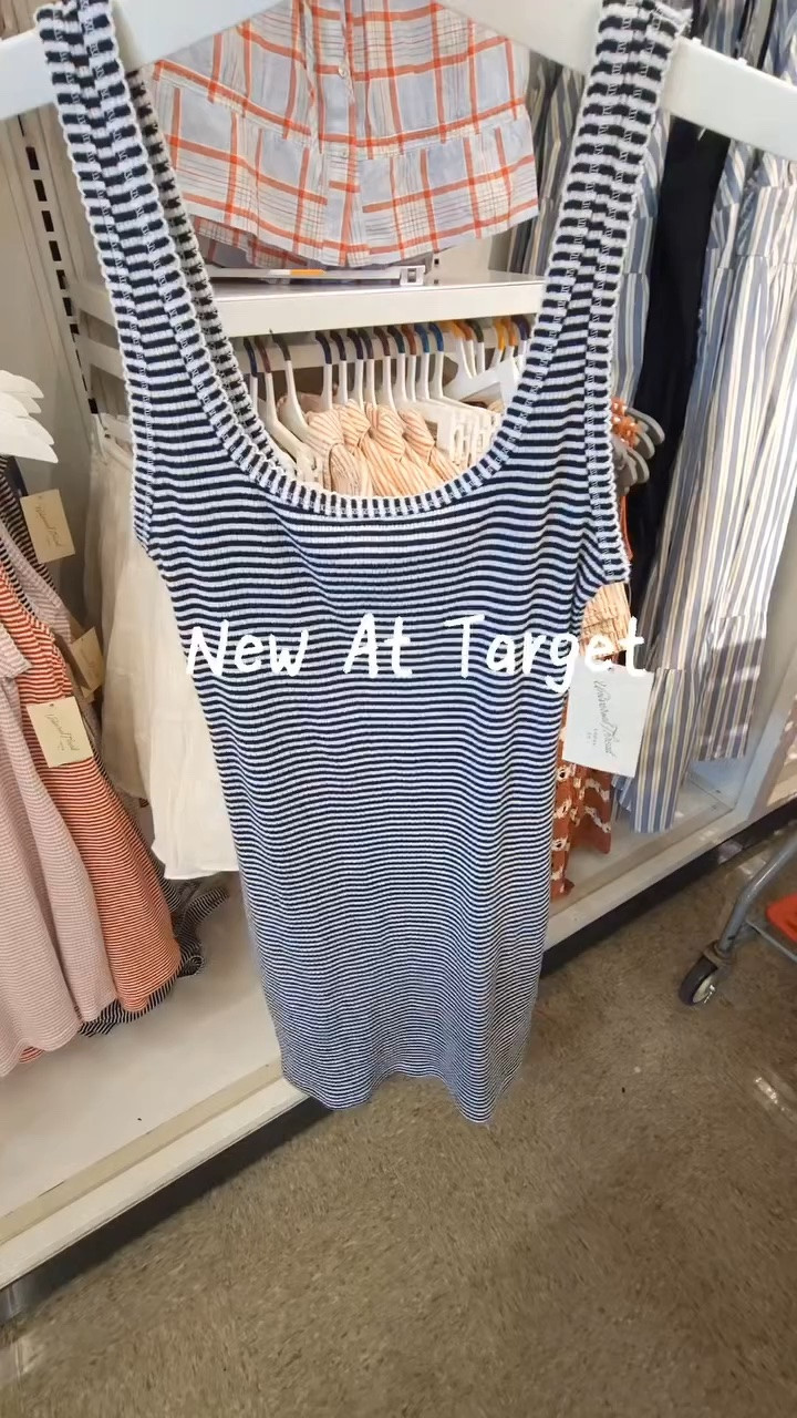 How cute is this New Dress from Target! Comment "NEW" and ill send you the link!