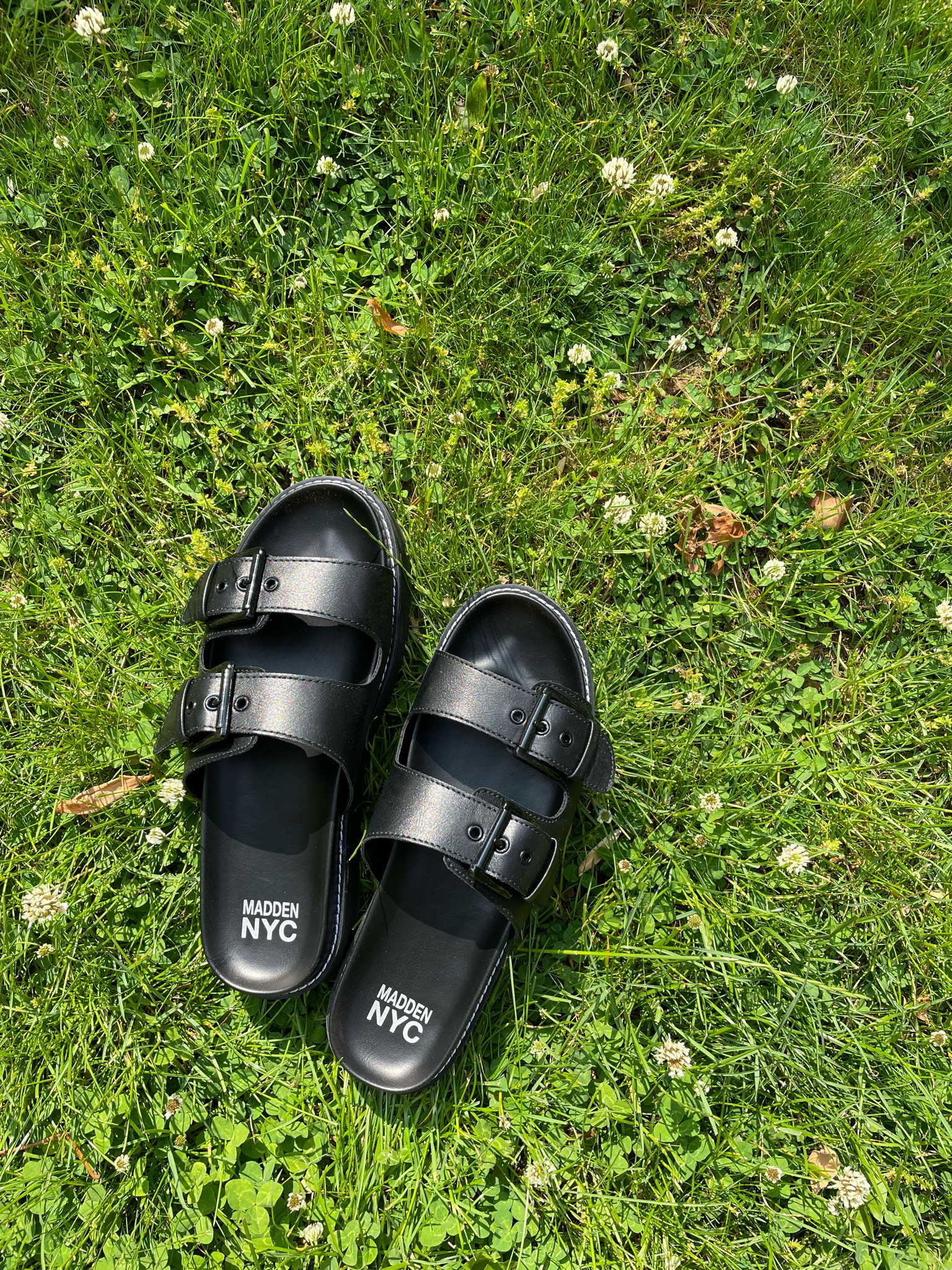 Women’s chunky black slide for spring and summer ! 

#LTKunder50 #LTKFind #LTKshoecrush