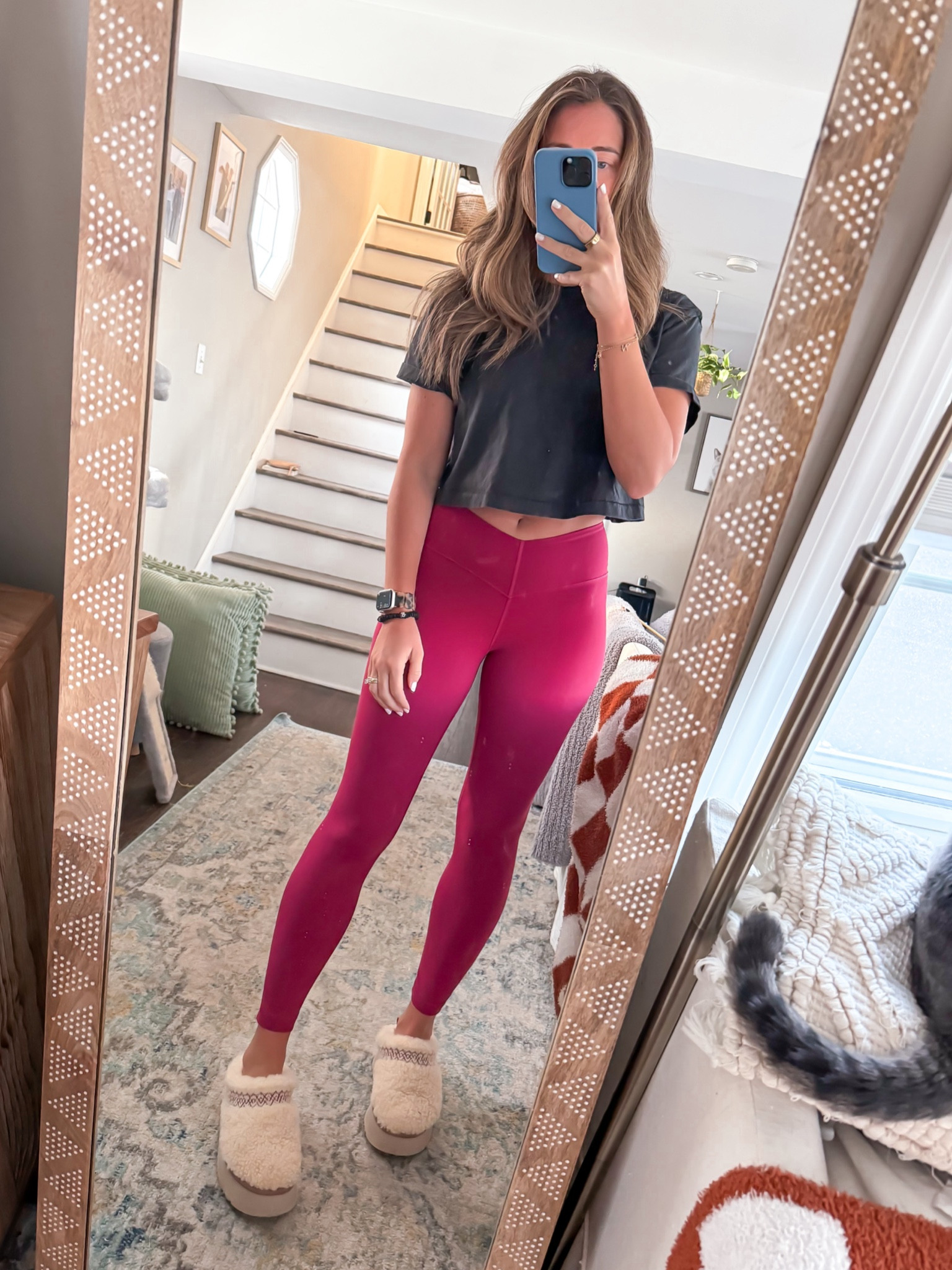 Workout outfit! I love the v waist aligns
Size 6 in aligns
Size S in top 
Size XS/S in tank 
True size in shoes 

#LTKfindsunder50 #LTKfitness #LTKfindsunder100