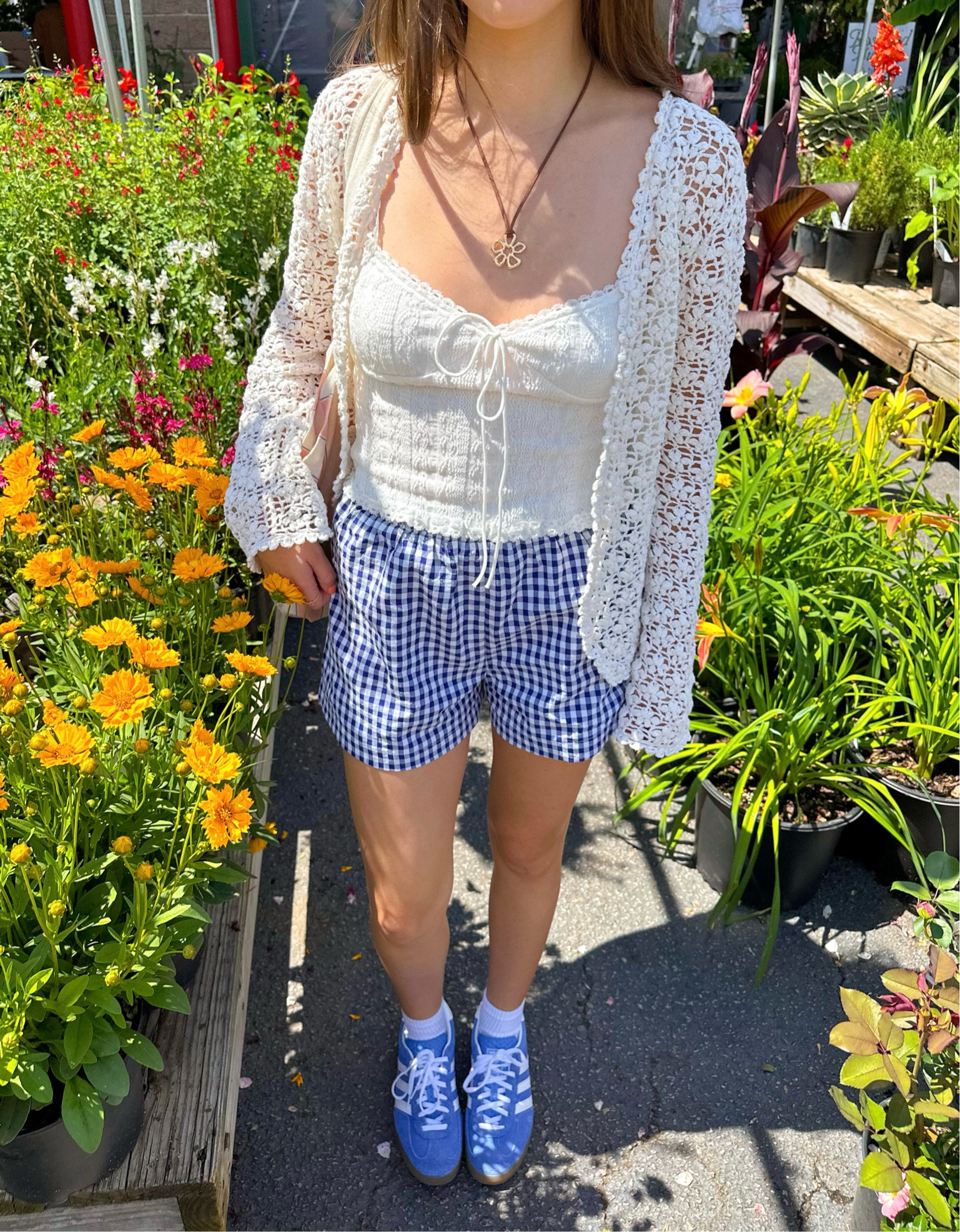 farmers market outfit🦋🫐💙 use code JADYN15 for the GB shorts

#LTKShoeCrush #LTKSeasonal #LTKFindsUnder100