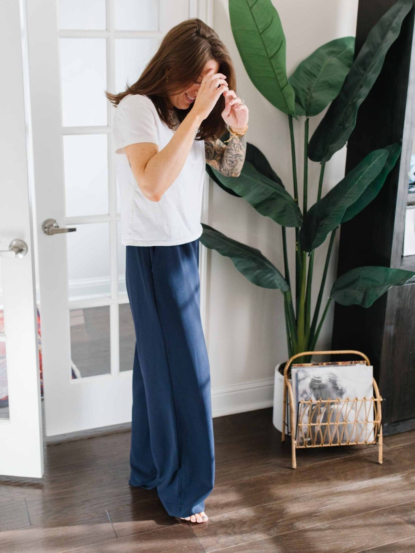 Me again...talking about these pants, again haha! If you're not the biggest fan of trousers, these pants are for you. Whether you’re running errands, sitting at your desk, or boarding a flight, these feel intentional and relaxed at the same time.

And then there’s the price point. This pair hits a sweet spot. They manage to feel elevated and approachable. Plus, with multiple inseam options and colors, you’re more likely to find a version that actually works for your height and lifestyle.
xo,
Amy 