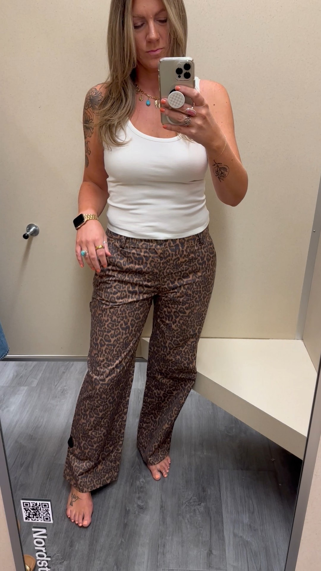 Large tank, large pants 

#LTKMidsize #LTKOver40