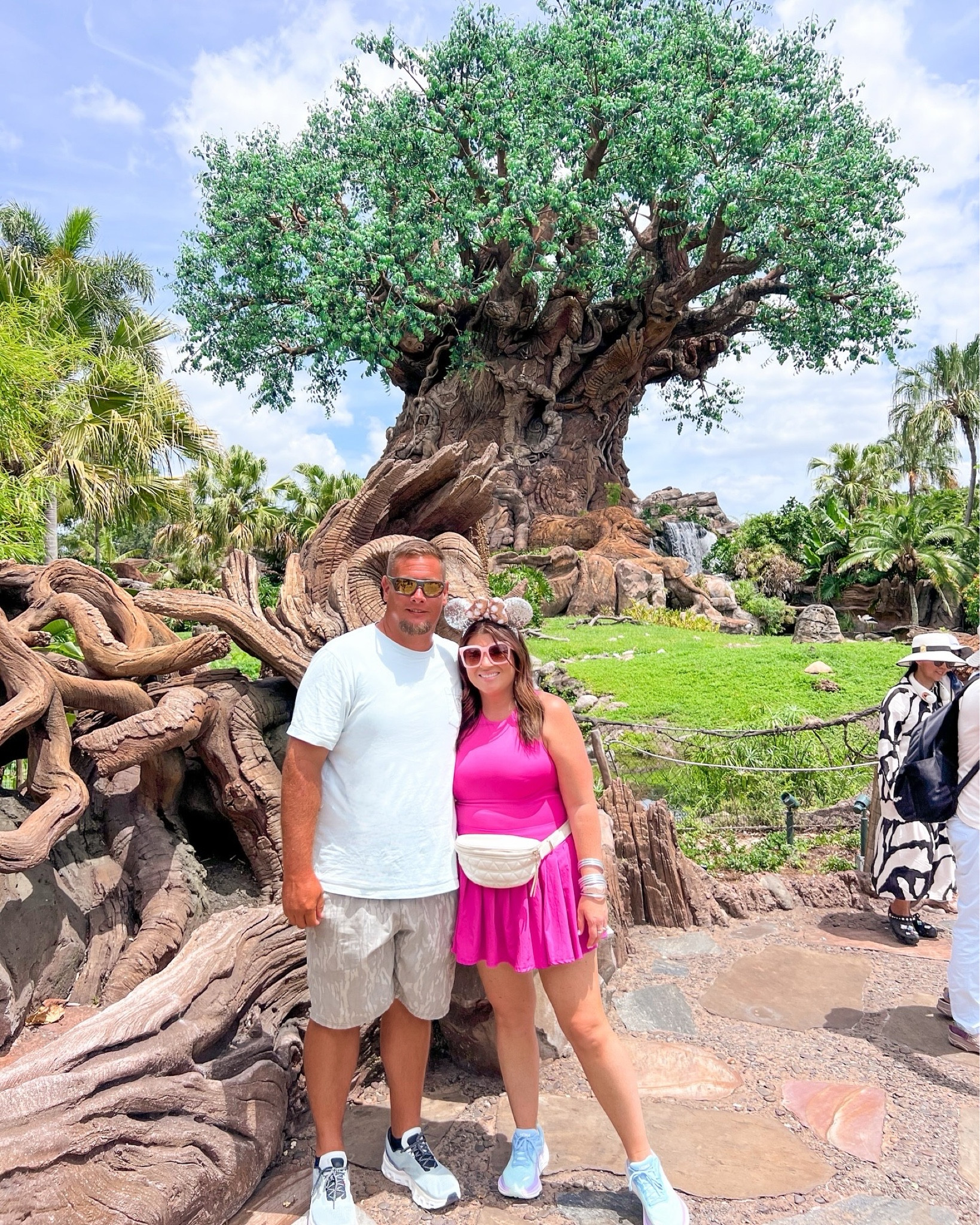 Disney style animal kingdom 


#LTKOver40 #LTKActive #LTKTravel