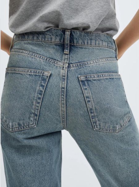 Jeans
Denim
Spring outfit
#Itkseasonal
#Itkover40
#Itku
#LTKfindsunder100
