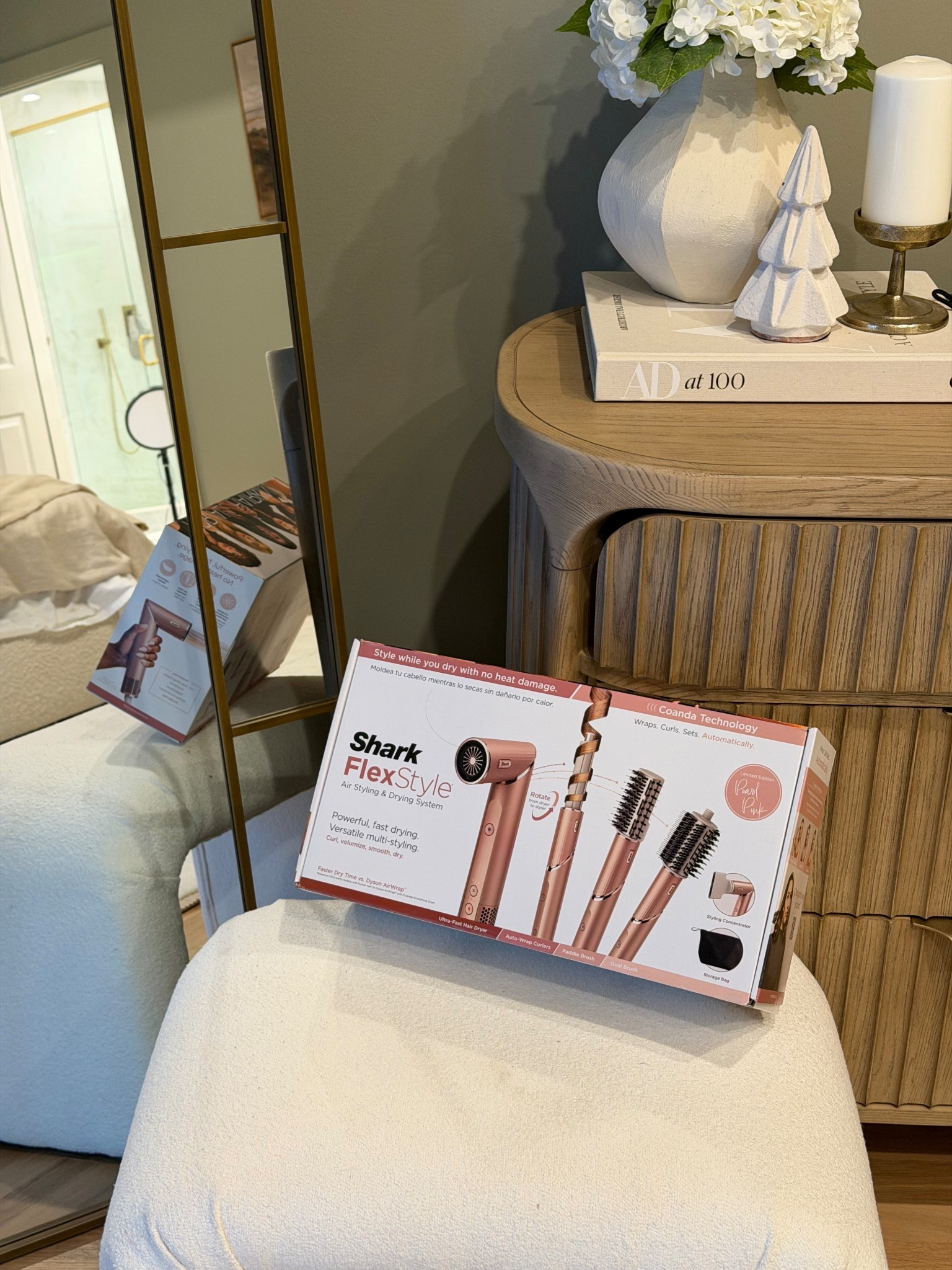 #ad Loving my Shark Flexstyle from @qvc! Would make a great holiday gift idea! #loveqvc 

#LTKHoliday #LTKGiftGuide