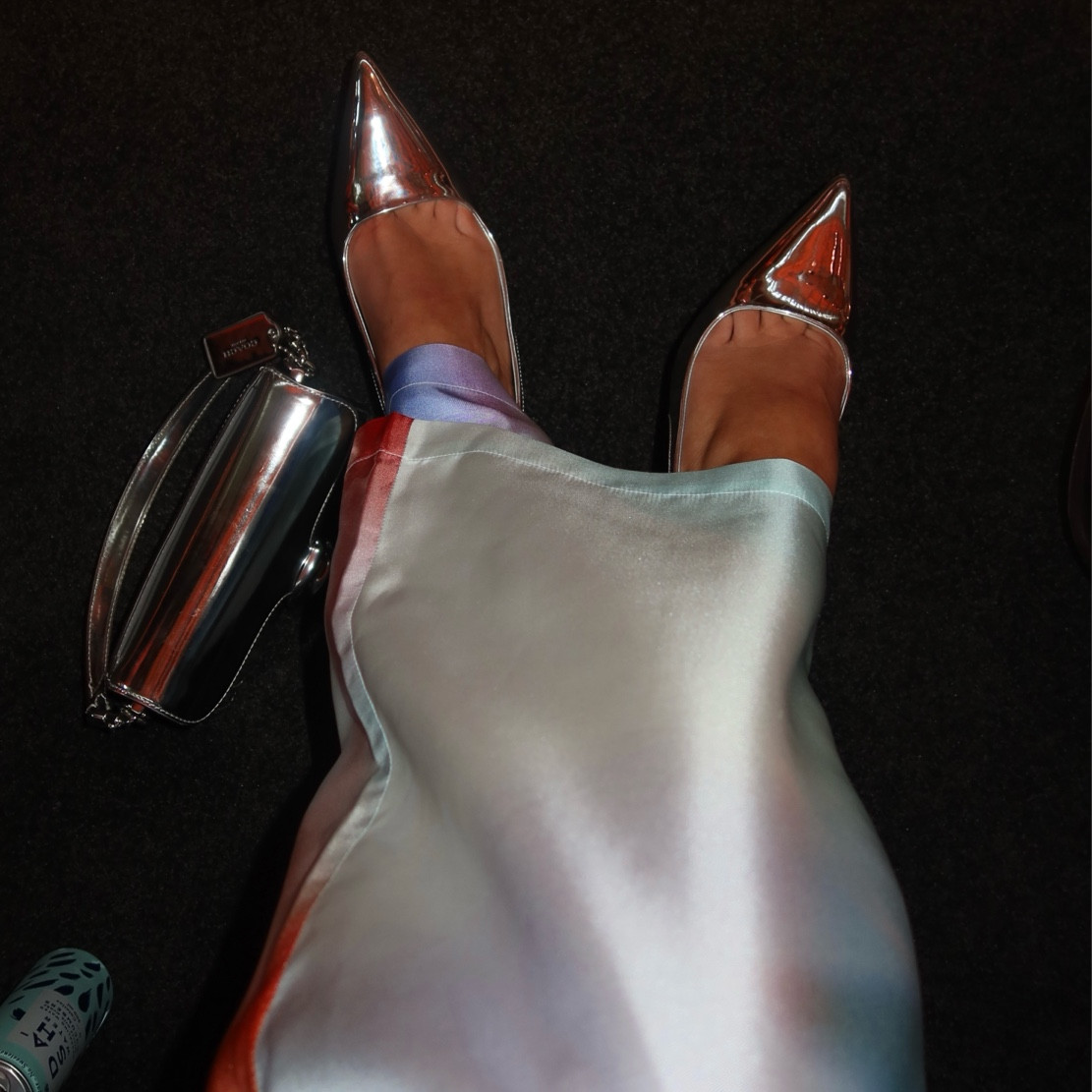 Obsessing over this print with chrome accessories for MFF 🤍

Sadly, Venroy no longer stock the Blue Island Gradient pant, however, I’ve linked the same style in a different print. 

#LTKstyletip #LTKshoecrush #LTKaustralia