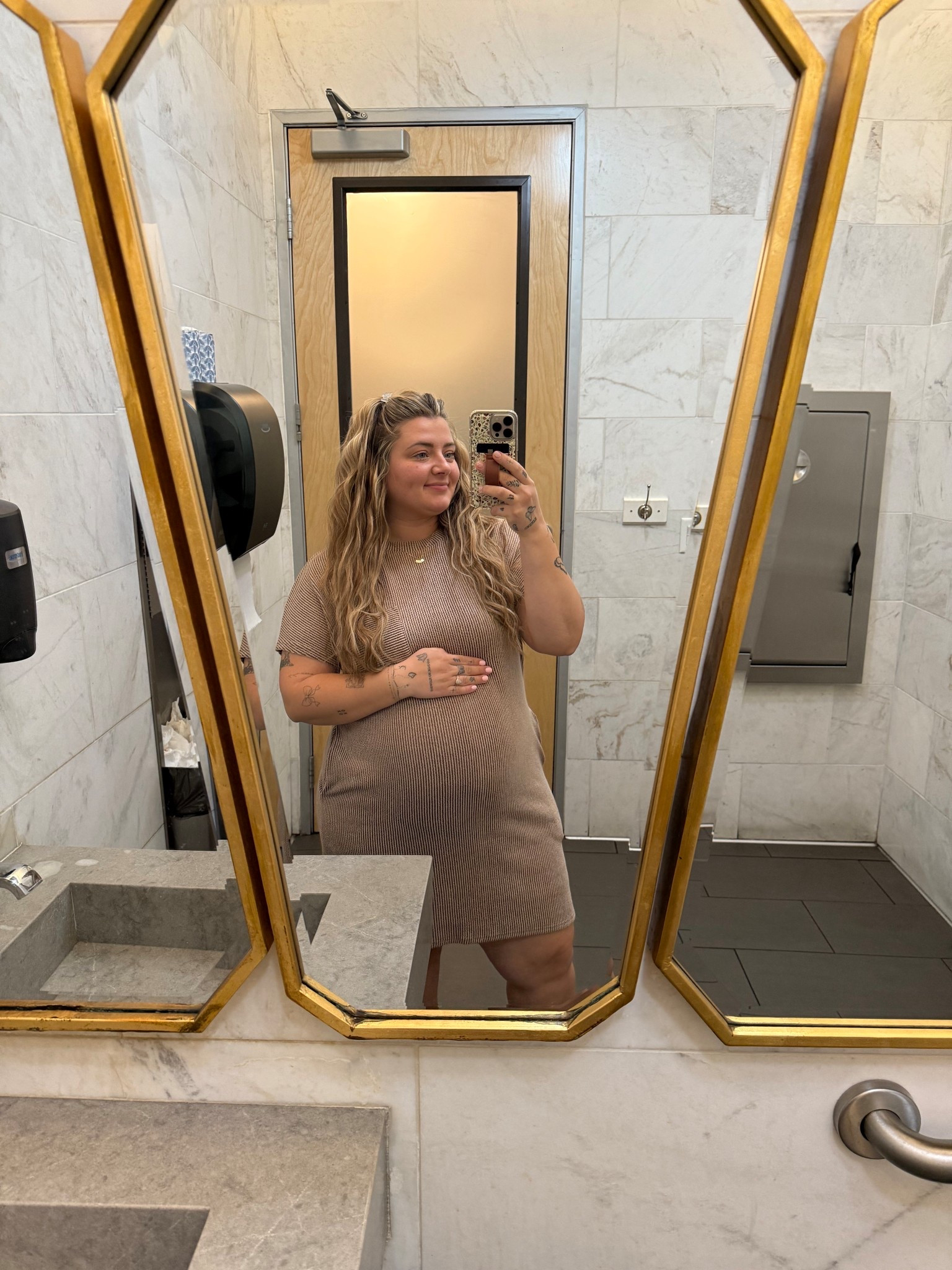 Date night outfit 🤎🫶🏼 wearing a XL in the dress! 

#LTKStyleTip #LTKFindsUnder50 #LTKMidsize