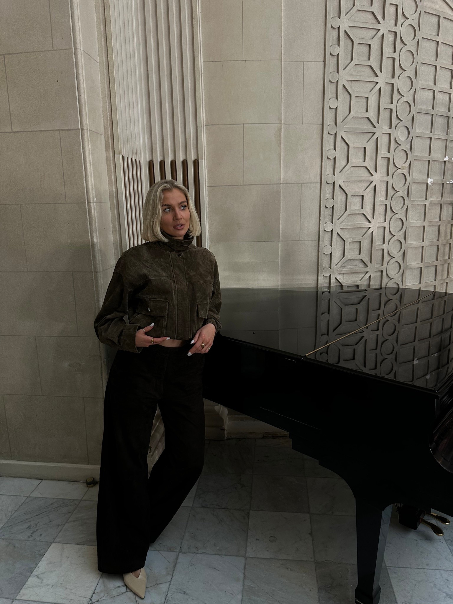 Brown suede trousers
Brown suede bomber jacket
Cream pointed heels
Sling back heels
Cream bag 

#LTKspring #LTKFashionMonth #LTKstyletip