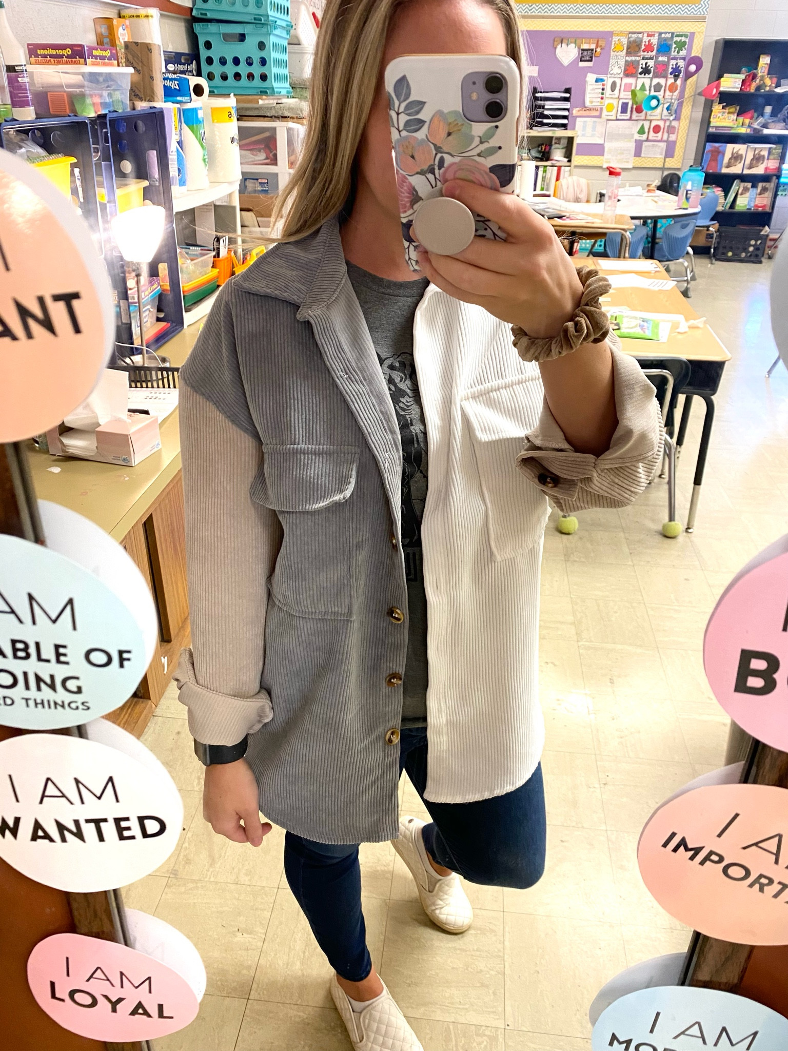 Corduroy shacket 

Courdouroy top

Casual outfit 