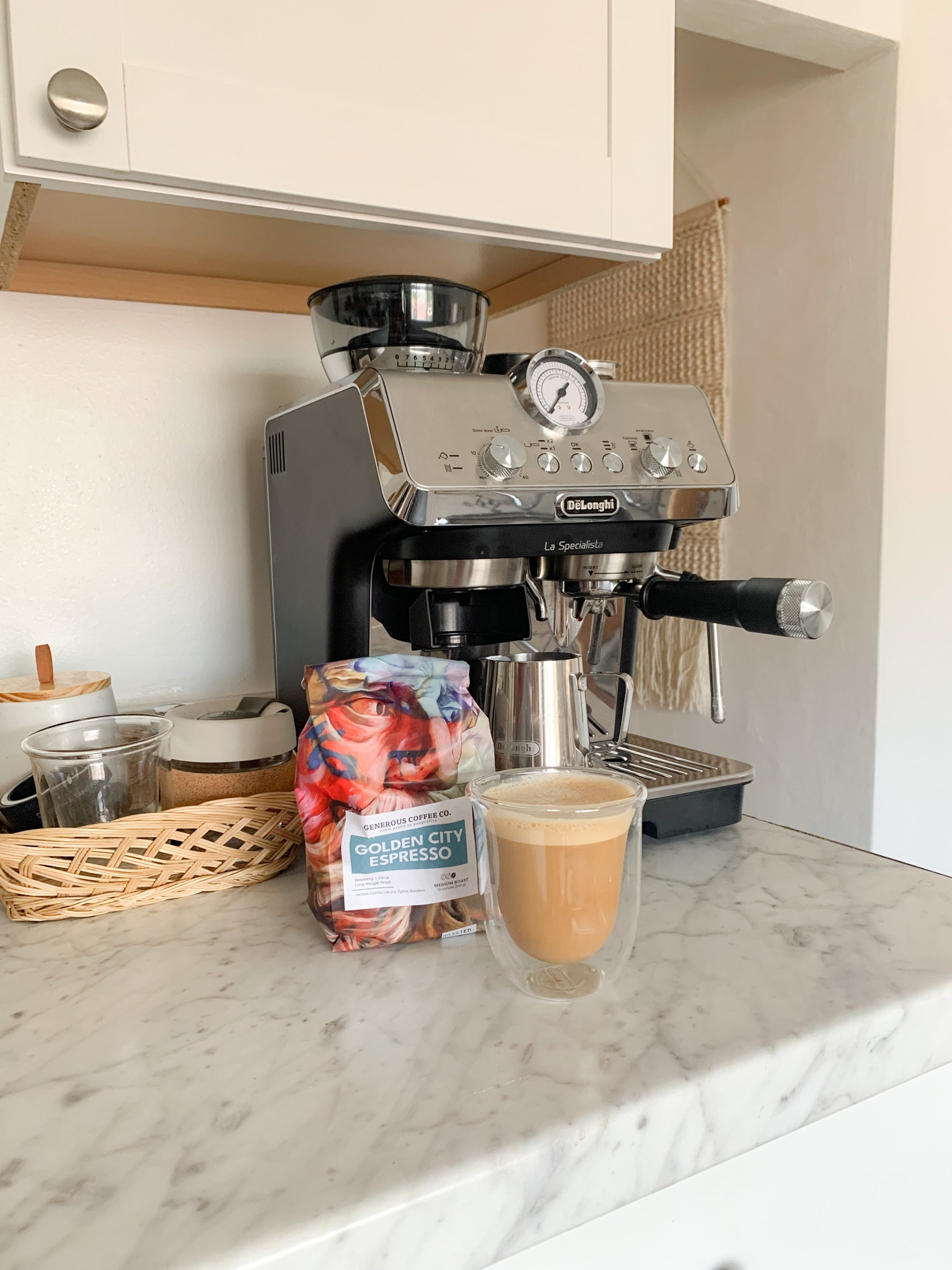 Linking the best espresso machine and some organizational coffee station decor! 🤎☕️

#LTKhome #LTKsalealert #LTKstyletip