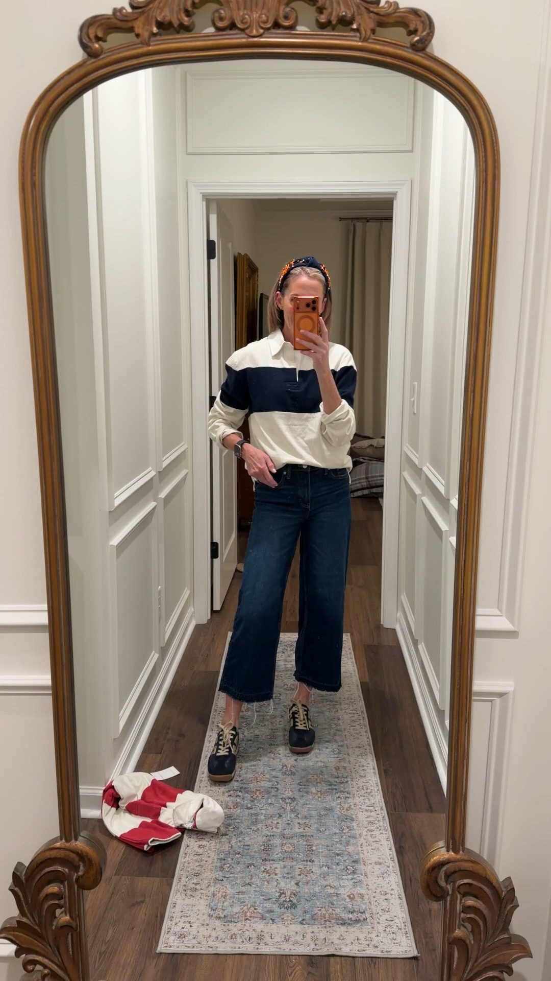 Friday OOTD this cute retro rugby top from the Walmart men’s section under $30 wearing a size small linked up some options for these jeans