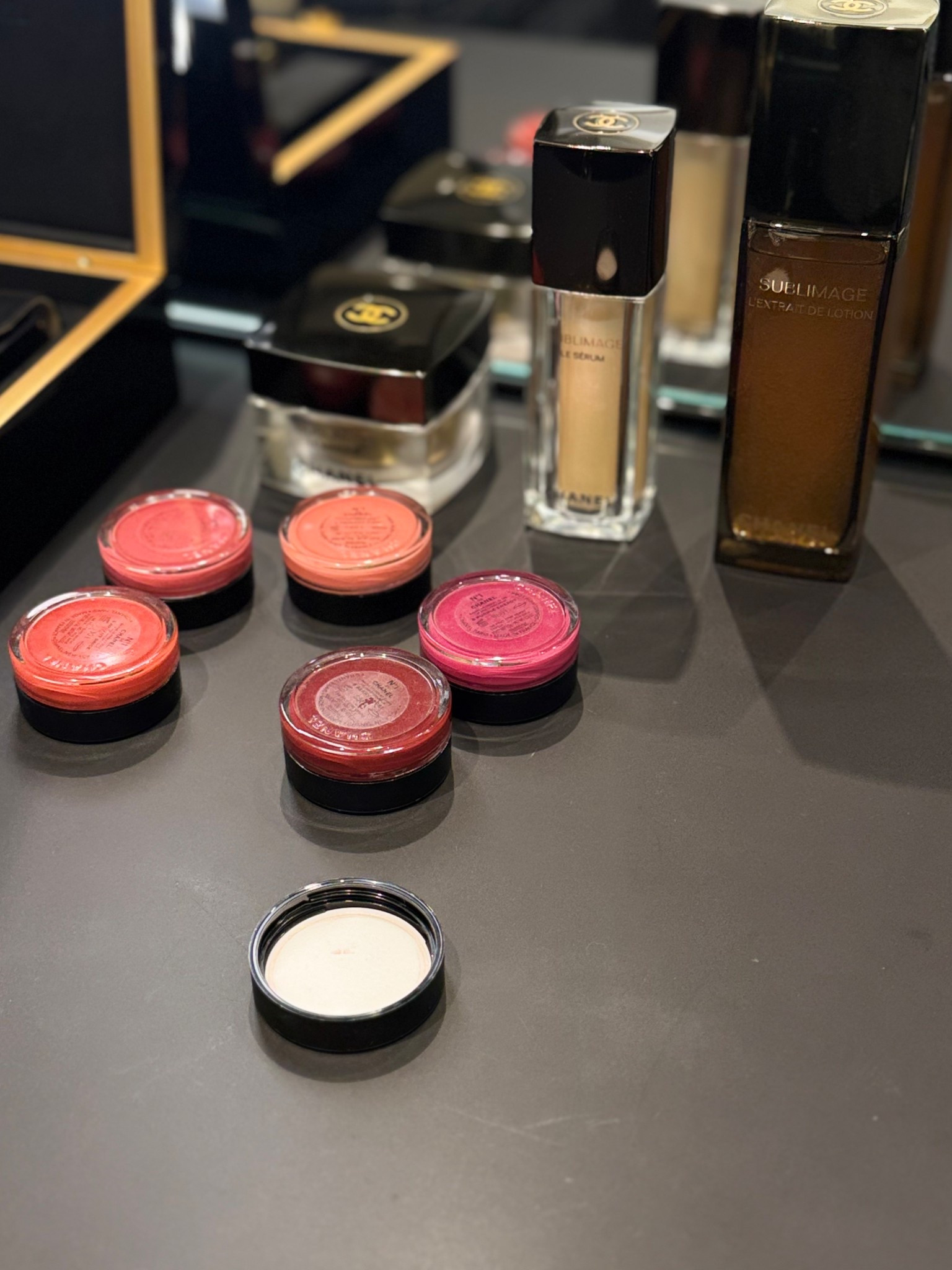 Some of my favourite new Chanel makeup 💄 

#chanel #chanelmakeup #chanelrouge #lipgloss #lipbalm #blush #creamblush #chanelblush

#LTKspring #LTKsummer #LTKluxury