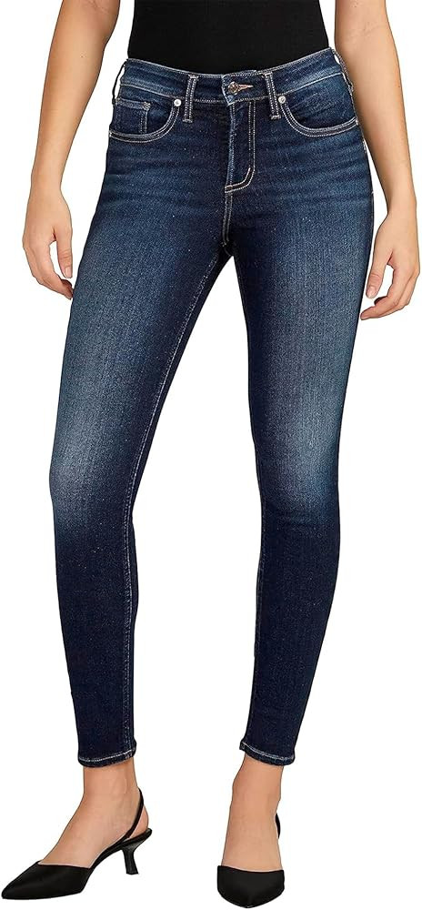Silver Jeans Co. Womens Infinite Fit Mid Rise Skinny Leg Jeans | Amazon (US)