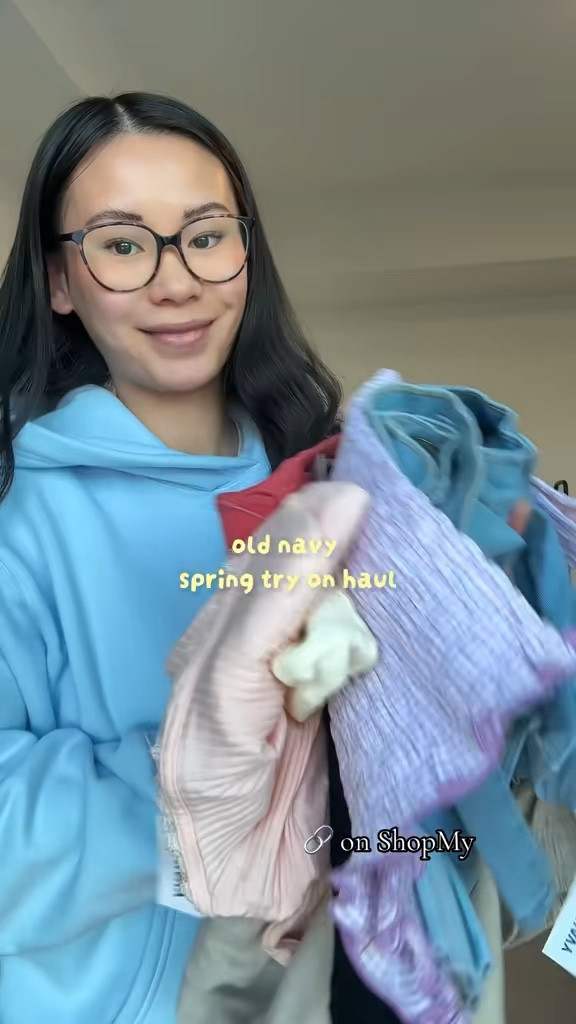 Old navy spring try on haul 
So many cute new arrivals for spring! 

#LTKootd #LTKmomlife #LTKSeasonal