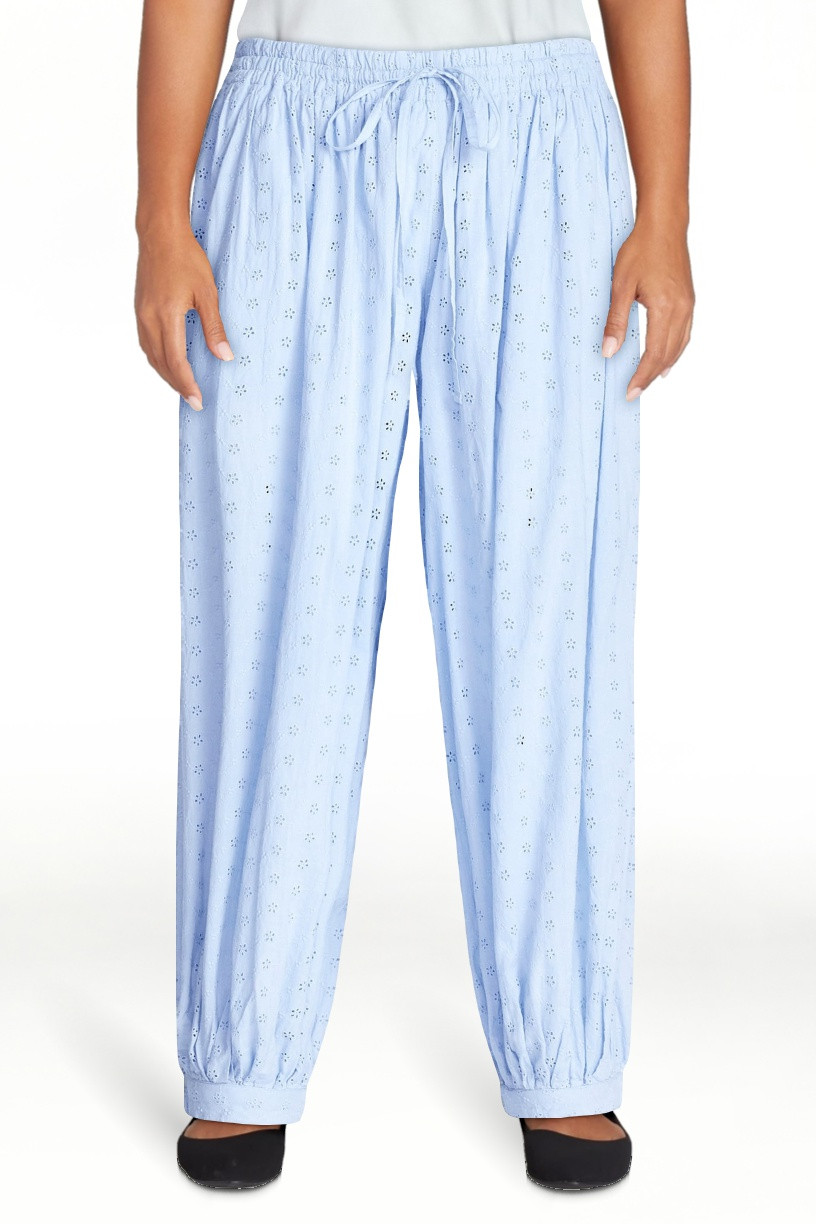 Scoop Women\u2019s and Women's Plus Eyelet Harem Cotton Pants, Sizes XS-4X | Walmart (US)