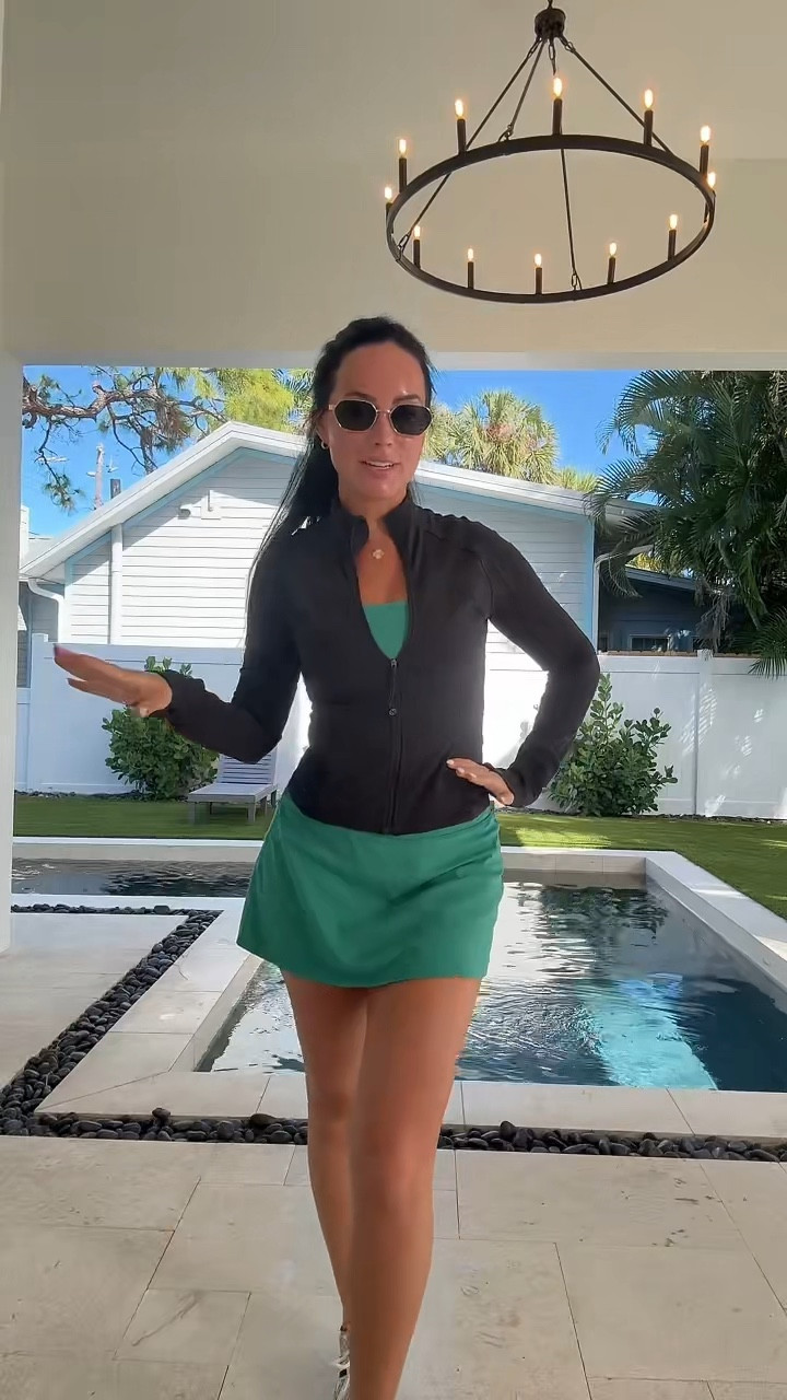 The perfect walk fit 💚

My sizing 5’7, 145lbs, 32dd

I’m wearing a size small tank & skirt, size 6 jacket 

#LTKActive #LTKStyleTip #LTKSaleAlert