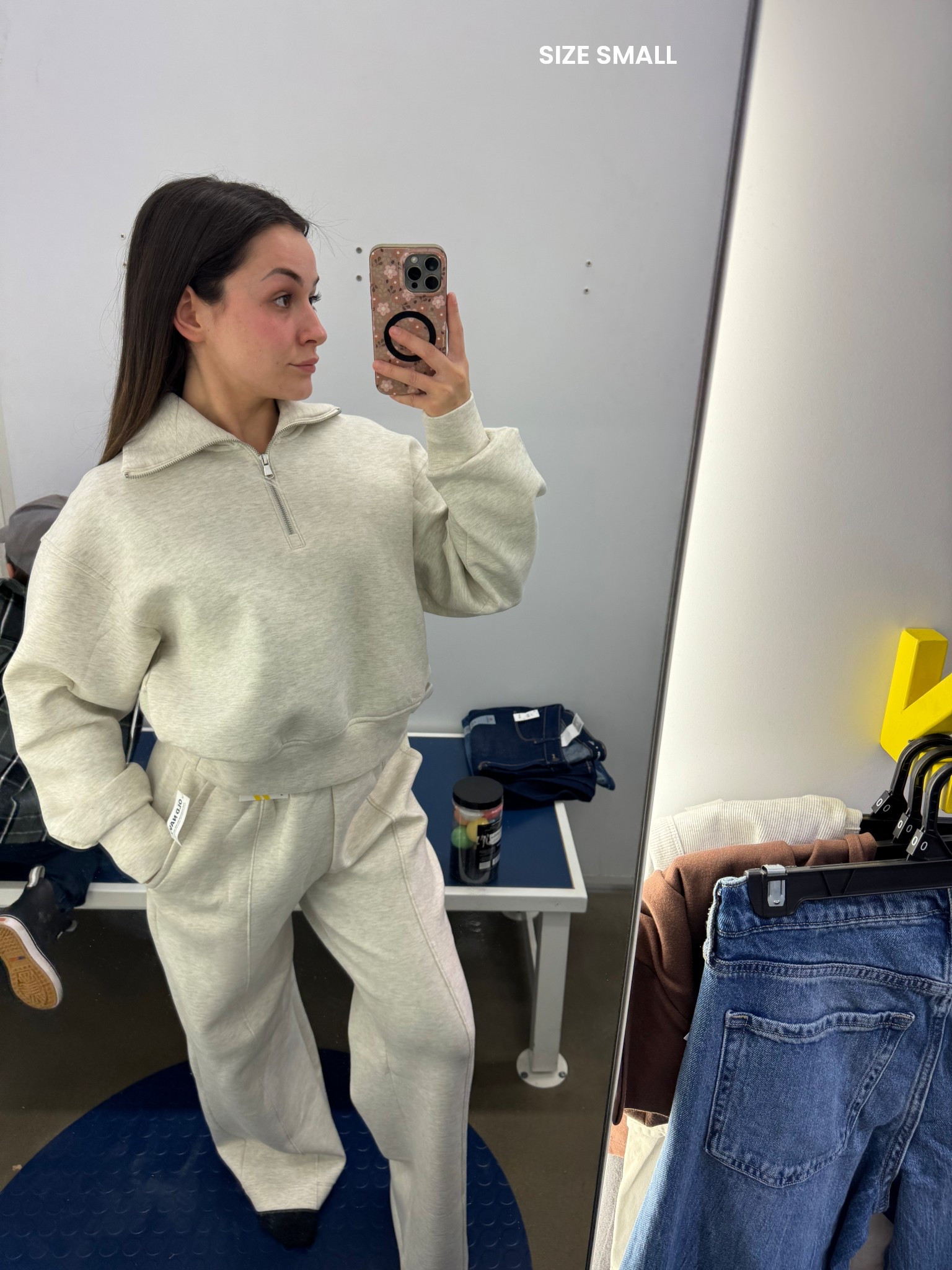 Sweat suit from old navy! 



#LTKmomlife #LTKootd #LTKmorningroutine