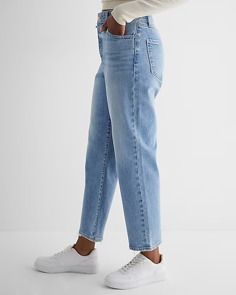 High Waisted Light Wash Relaxed Straight Ankle Jeans | Express