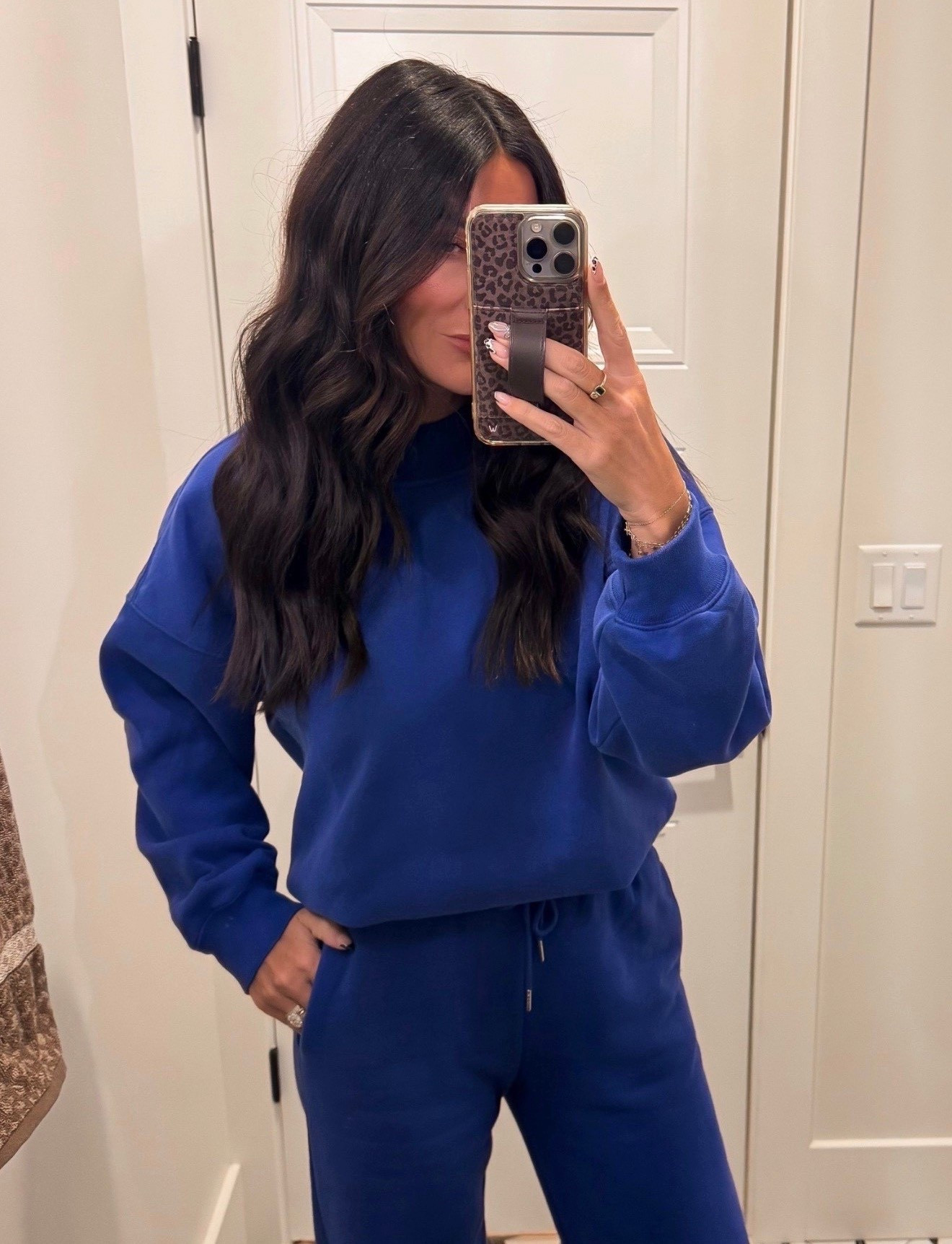 Abercrombie Sweats | Women’s Sweat Set | Crewneck Sweatshirt | Winter Outfit 

#LTKFindsUnder100 #LTKSeasonal