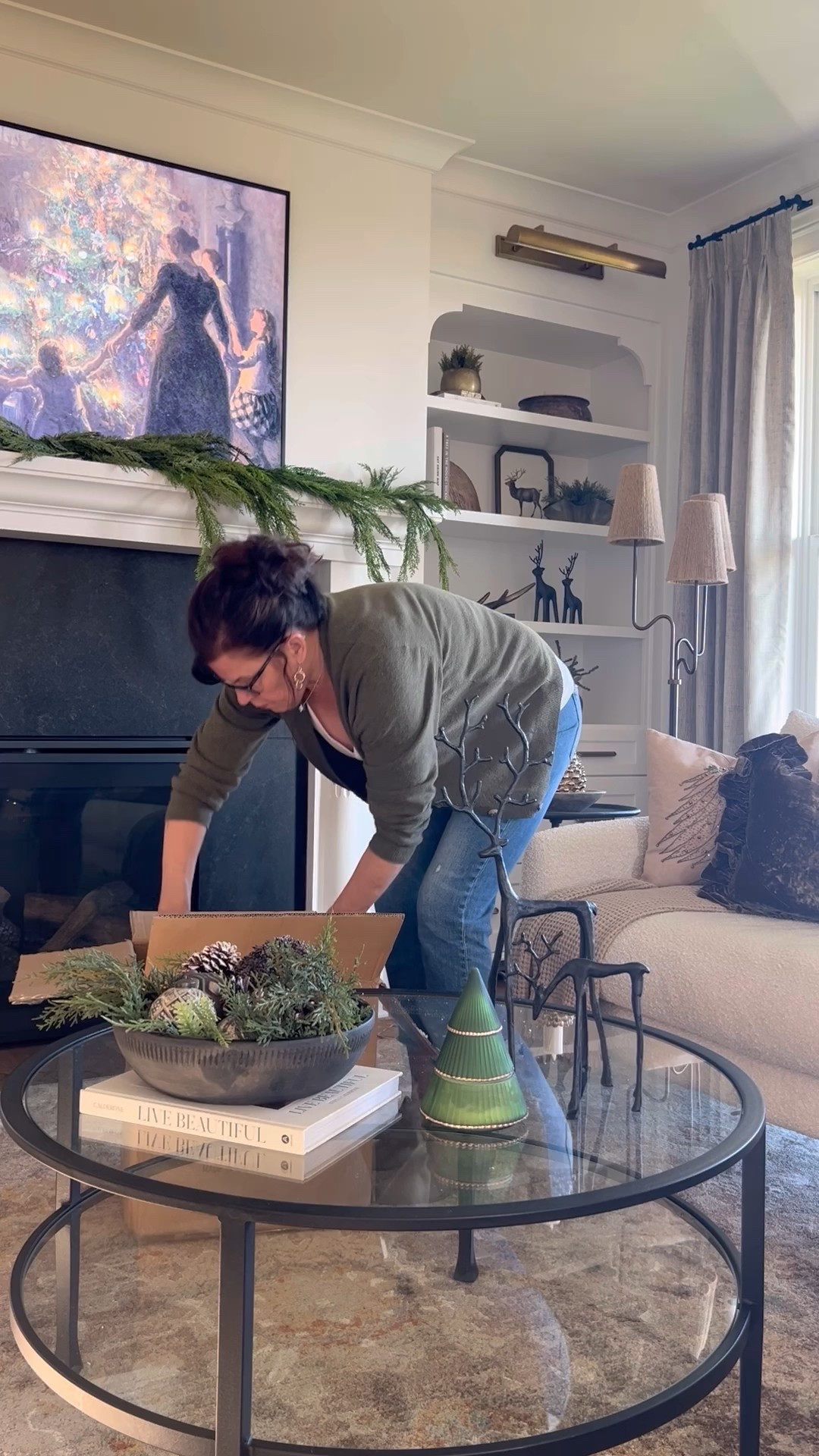 This vase makes such a great focal point in my great room!

Seasonal, home decor, holiday, coffee table, accent chairs, books, pillows, sofas, reindeer 

#LTKSeasonal #LTKFindsUnder50 #LTKHome