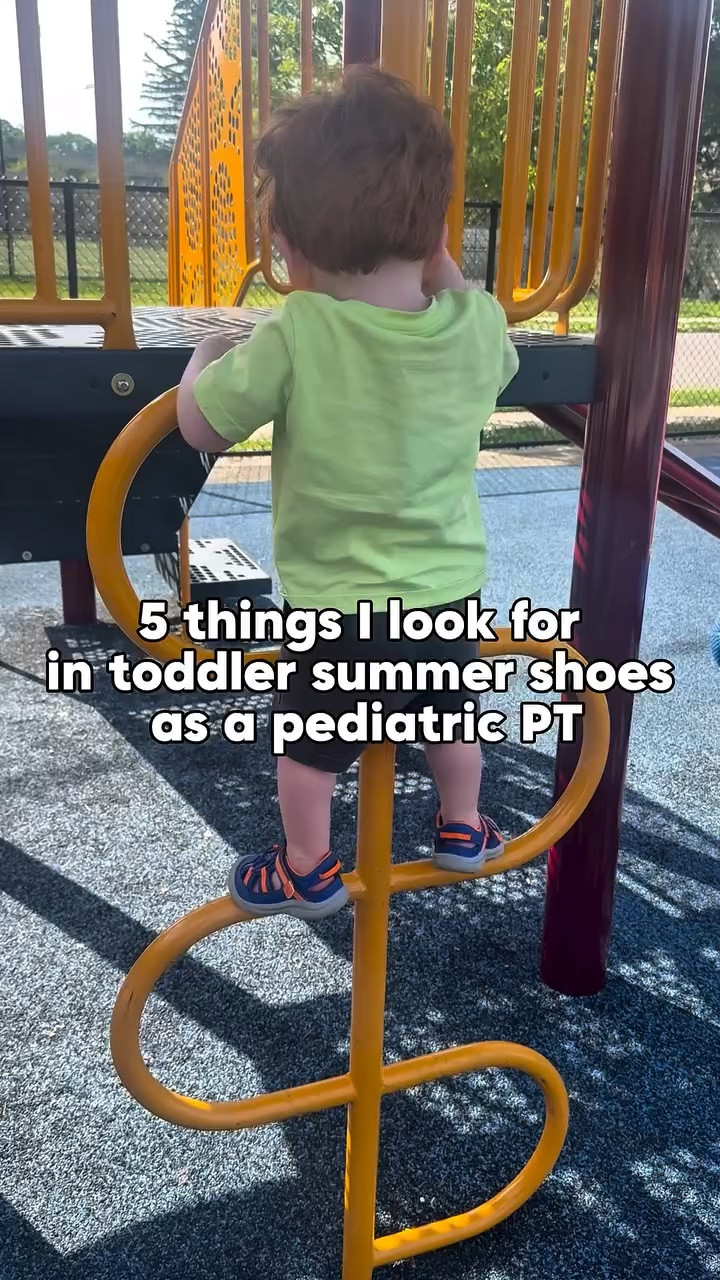 Just because it’s getting hot outside doesn’t mean my PT shoe rules don’t apply. 

When toddlers are running, climbing, jumping and just being toddlers, their shoes matter more than people think.

A few things I personally look for:
• Flexible soles (not stiff like little bricks 😅)
• Secure fit that actually stays on
• Good grip for playground chaos
• Lightweight enough for easy movement
• Room for natural foot movement 

These sneaker sandals from @striderite checked a lot of boxes for us — and this guy has fully put them through the toddler stress test already 😂