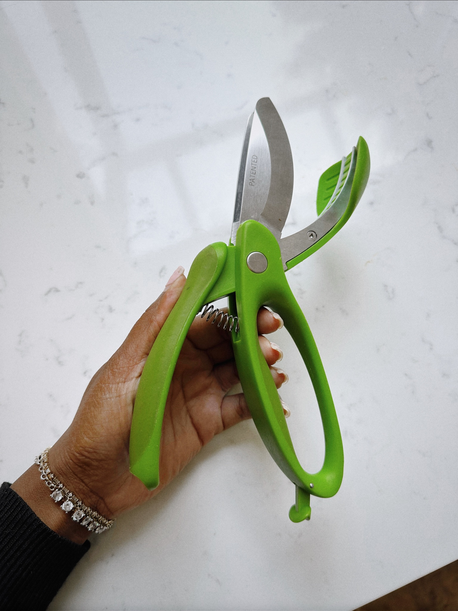 Under $19! Best kitchen salad scissors ✂️ they turn any salad into a chopped resturant quality salad 

Amazon kitchen items, affordable kitchen items, salad scissors, kitchen scissors, kitchen sheers, chopped salad scissors, kitchen utensils, amazon kitchen, Whitney wiley 

#LTKunder50 #LTKsalealert #LTKhome