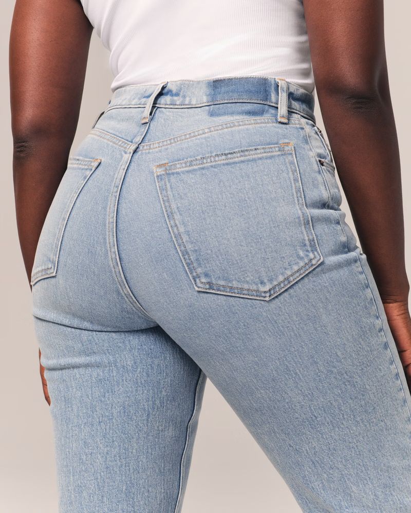 Curve Love 90s Ultra High Rise Straight Jeans | Abercrombie & Fitch (US)