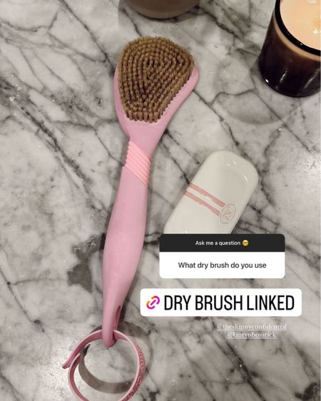 My favorite dry brush! Love Skinny Confidential 💗