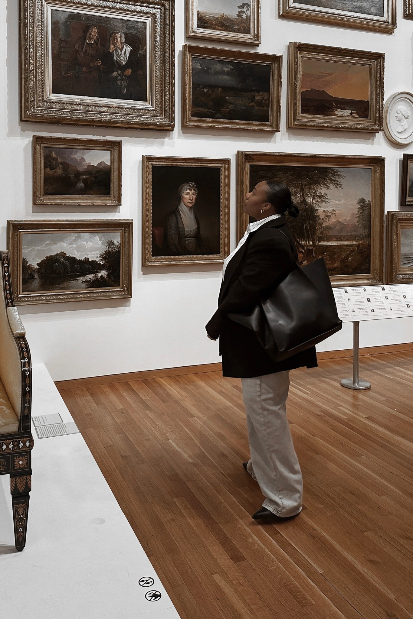 Casual museum look.

#LTKMidsize #LTKPlusSize #LTKStyleTip