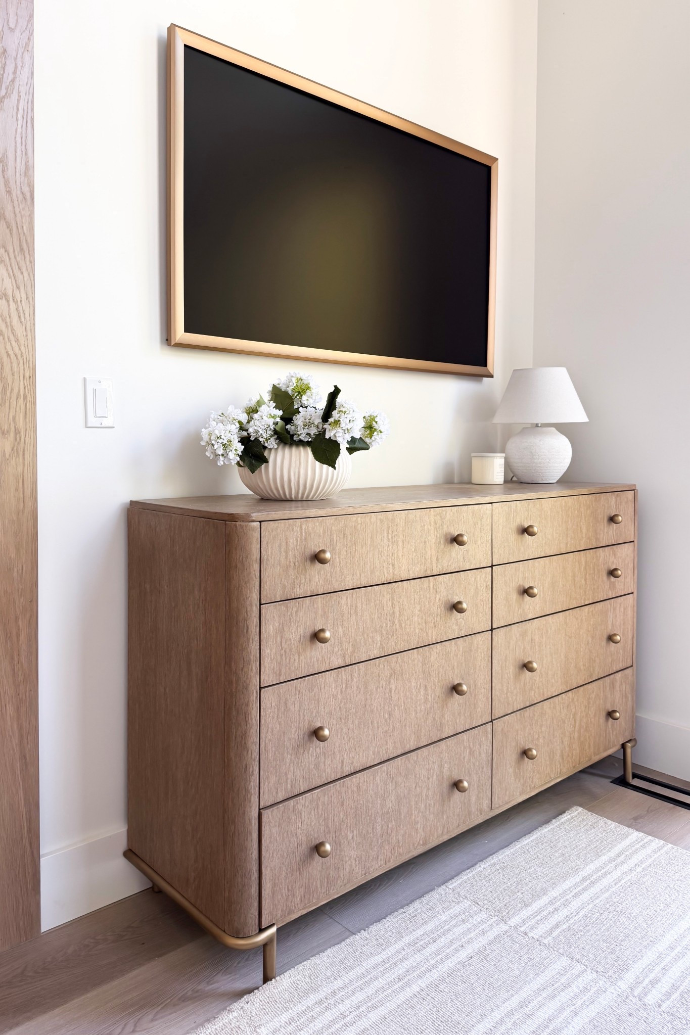 I absolutely love this dresser at the cabin! Available at an amazing price for the end of year clearance 

Home, home finds, home accents, home decor, bedroom, bedroom inspo, dresser, bedroom essentials, neutral home, modern home, organic home

#LTKSeasonal #LTKSaleAlert