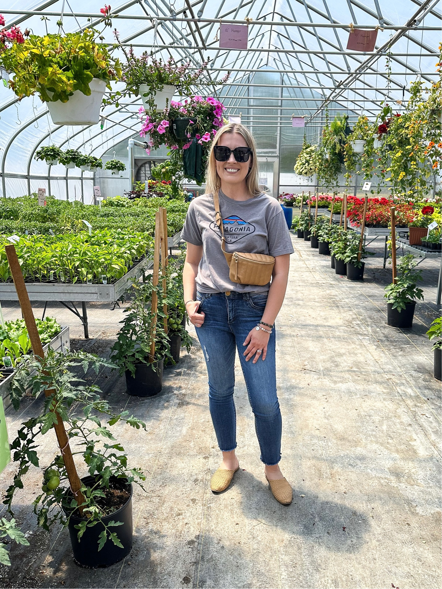 Casual and comfortable outfit to run errands. I love a great pair of mules and a fanny pack to keep things hands free. 

#LTKstyletip #LTKshoecrush #LTKunder50