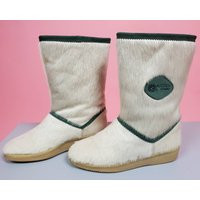 Vintage Aprés Ski Boots By Garden Sport. White Cow Hide & Rich Aqua Nubuck. | Size 8 | Etsy (US)