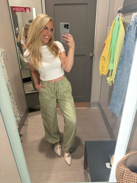 These $32 cargo pants are so good! They come in four colors and you can cinch them in at the bottom. I paired them with this $5 tee. I sized up one to a M in the tee. I am in a S in the pants. 

#LTKstyletip #LTKfindsunder50 #LTKtravel