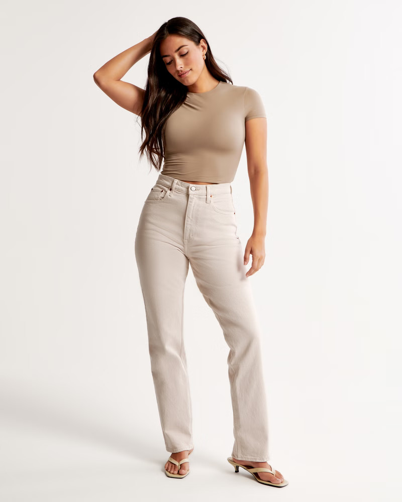 Women's Curve Love Ultra High Rise 90s Straight Jean | Women's Bottoms | Abercrombie.com | Abercrombie & Fitch (US)