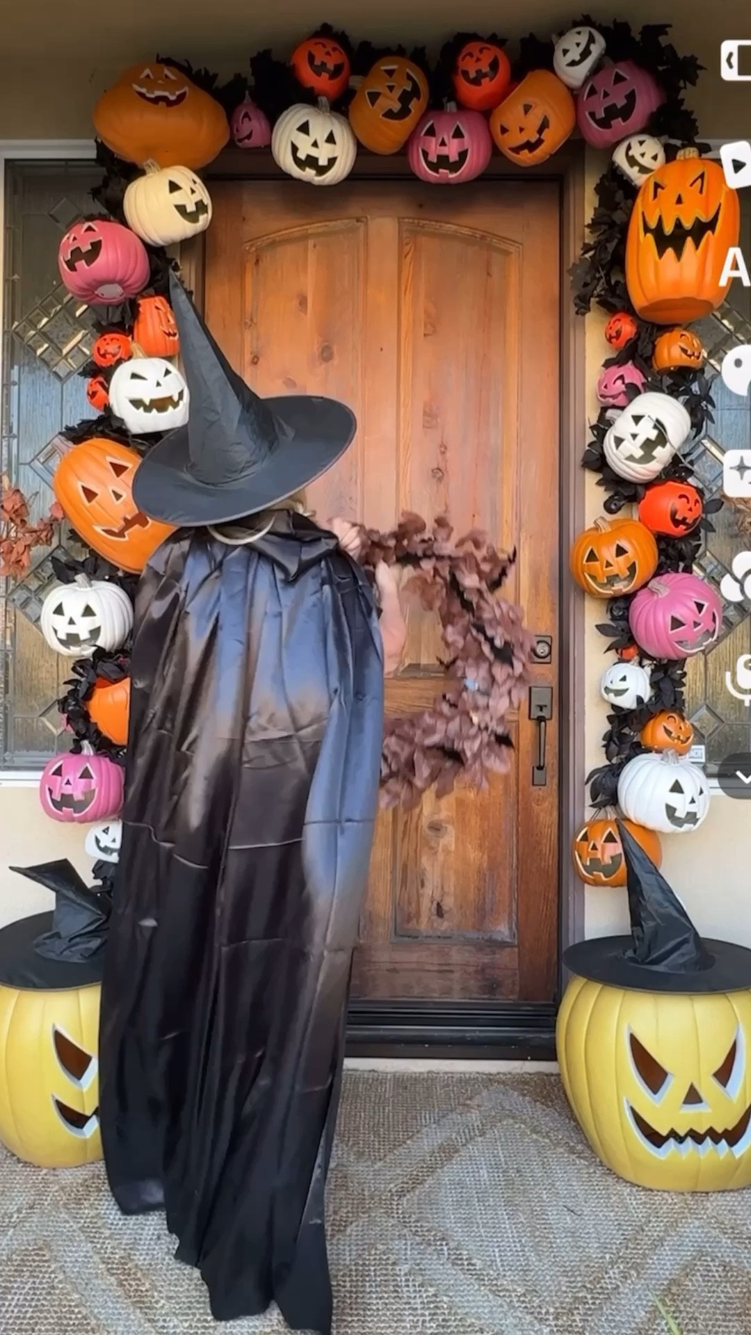 Hello Witches! I’m ready for Halloween, are you?





Music: Happy Halloween
Musician:  Hot Music
Site: https://pixabay.com/music/-halloween-114610/

#LTKHome #LTKSeasonal #LTKFamily