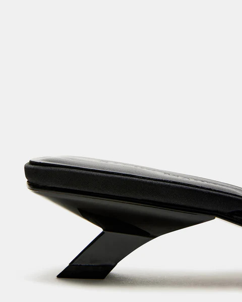 MARIANNE BLACK | Steve Madden (US)