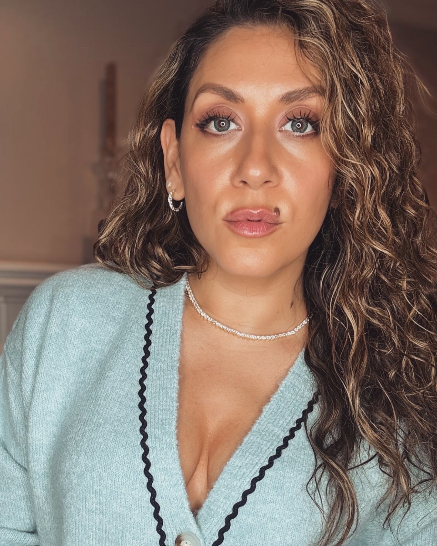 Spring Glow up 💗✨
Time to slough away winter and get a fresh look for spring!  I love using Stacked Skincare TCA peel up to 4 times a week to get an even complexion. It’s also my go-to for damage control after breakouts. It sloughs away dead skin cells and reveals smoother, more even toned skin that glows.🌸 Makeuo glides on better and you need less of it! Get your glow on! #cleanbeauty #nontoxicskincare #cleanskincare

#LTKSeasonal #LTKBeauty