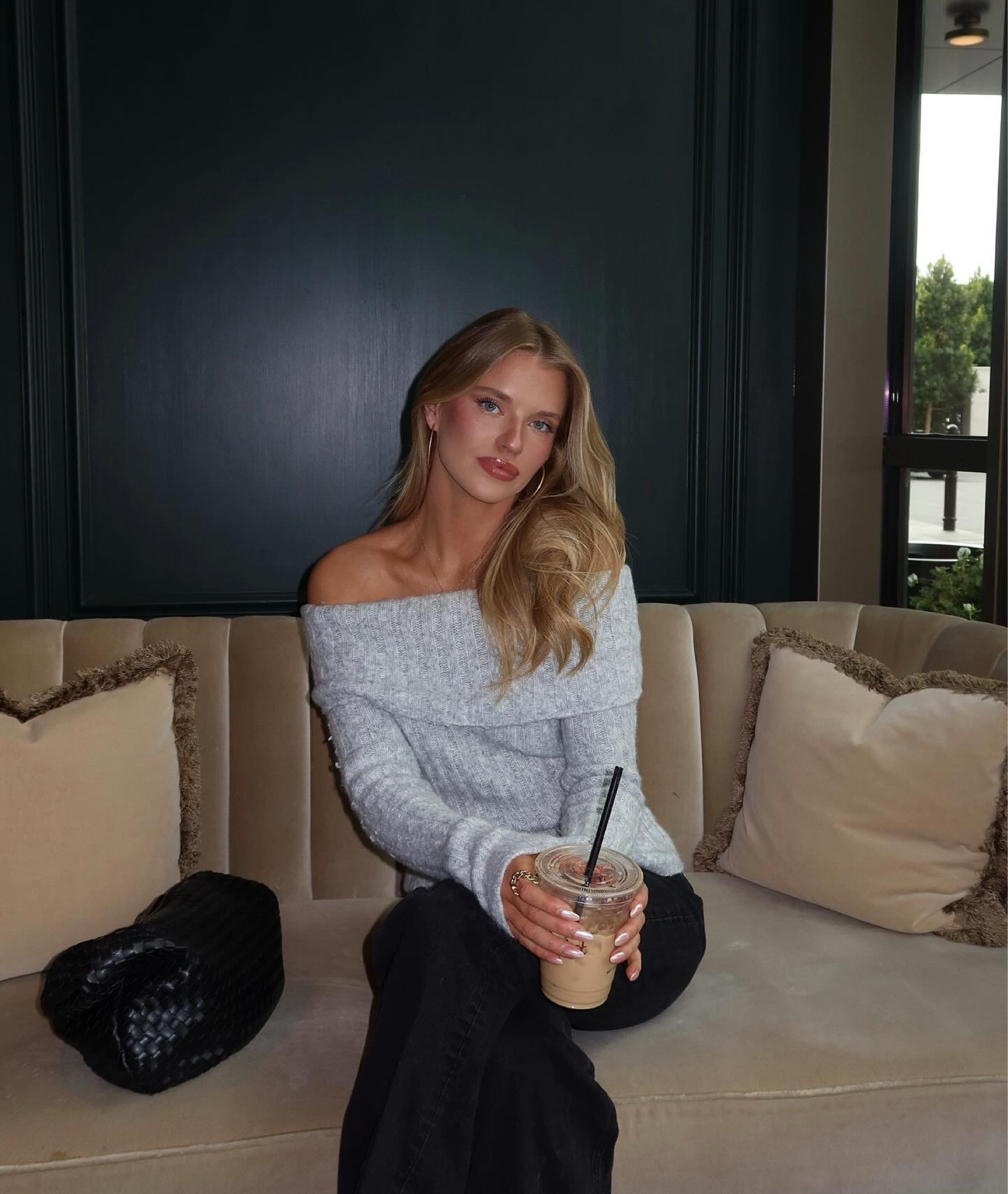 Off the shoulder knits!>>

#LTKstyletip #LTKSeasonal #LTKU