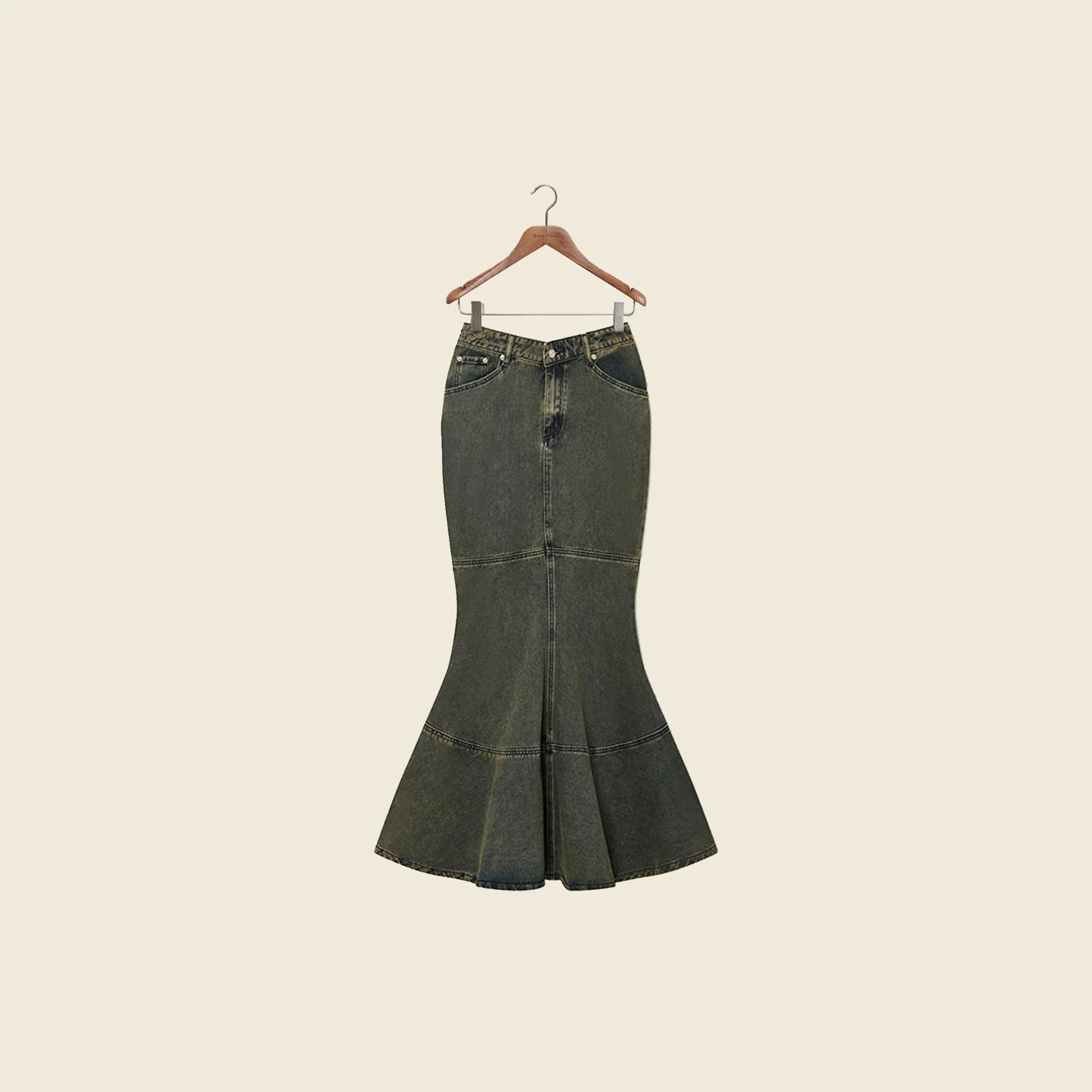 COURTYARD TULIP SKIRT | HOUSE OF SUNNY | House of Sunny