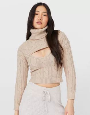 Stradivarius cable knit vest with super cropped roll neck in stone | ASOS (Global)