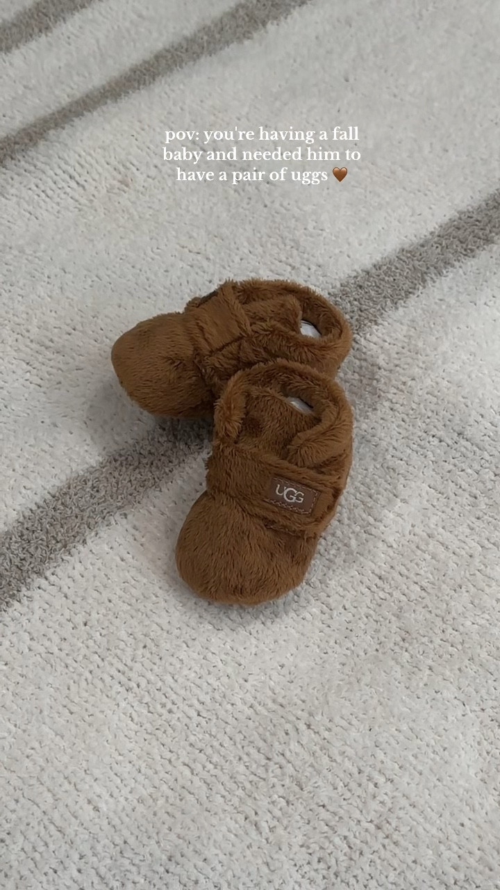 the cutest! Got them in size 0-1 infant!