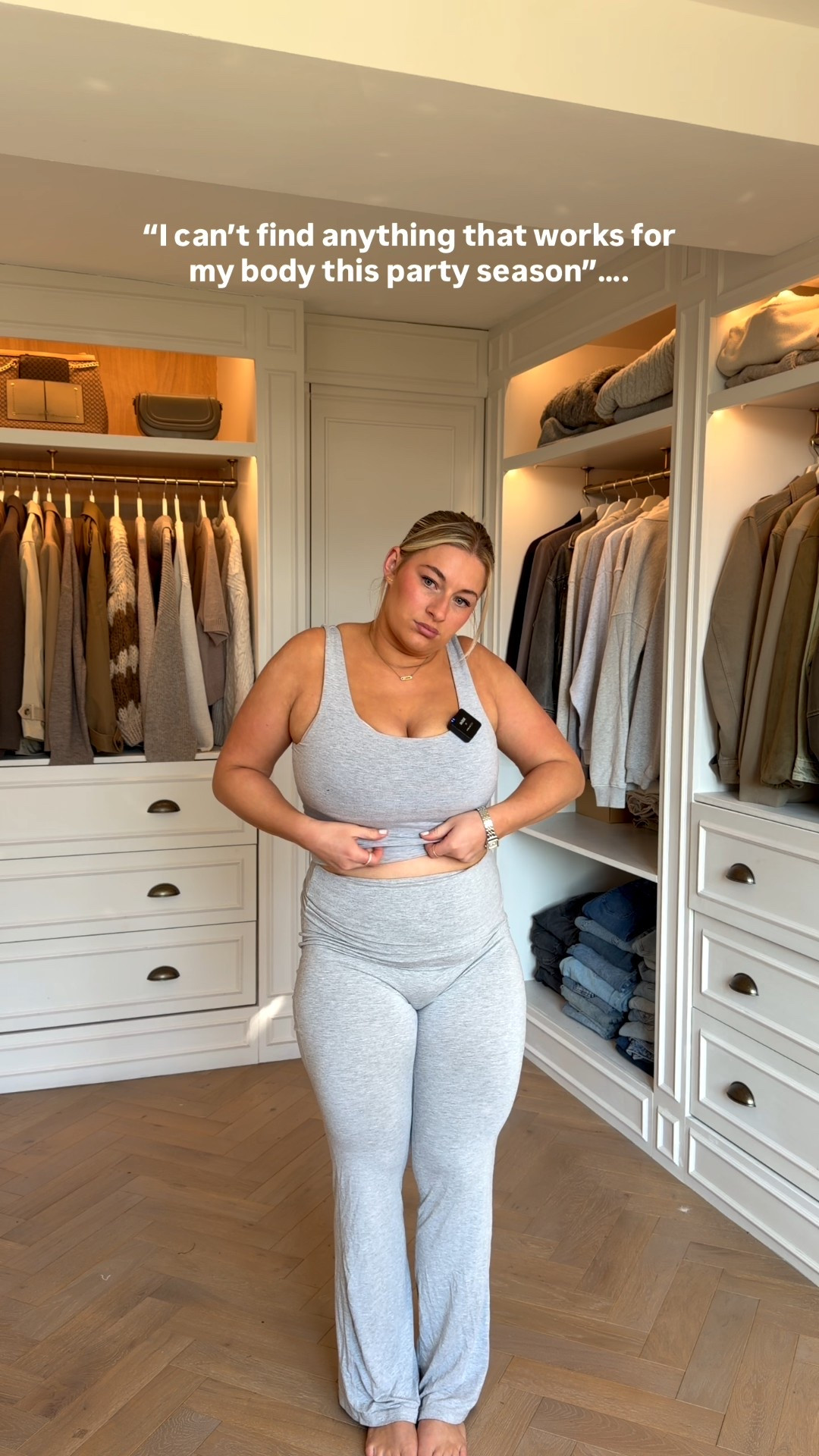 Wearing size L in everything! I would have sized down in the red dress so it held my boobs without a bra! 💫✨