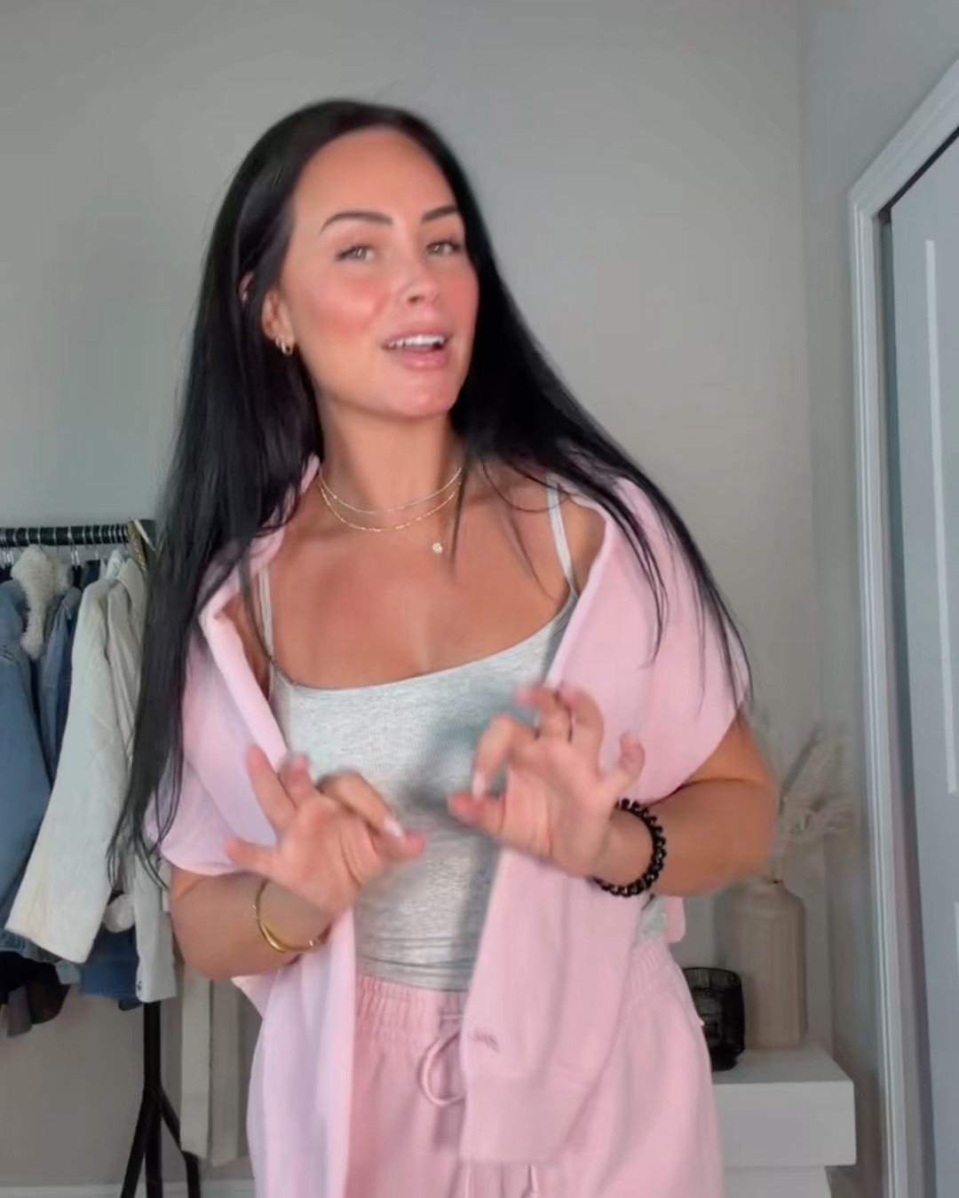 #abercrombiepartner  @abercrombie The perfect lightweight sweat sets ✨ wear them layered or on their own! 


My sizing 5’7, 145lbs, 32dd
I’m wearing size smalls 

#LTKHoliday #LTKSaleAlert #LTKGiftGuide