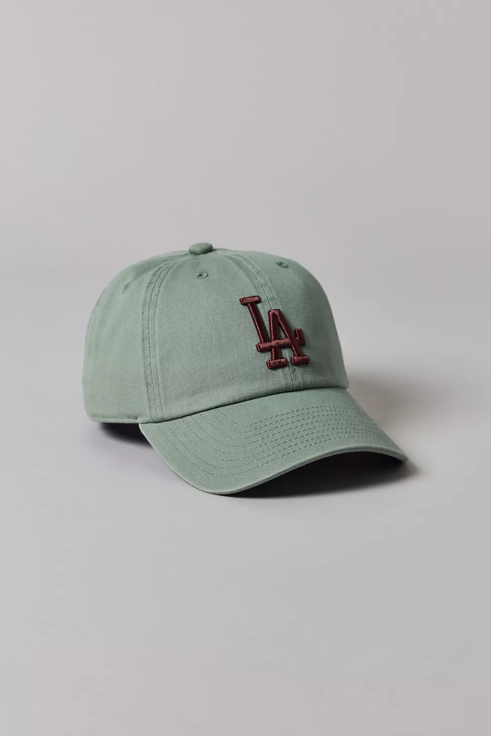 Mitchell & Ness MLB Los Angeles Dodgers Logo Dad Hat | Urban Outfitters (US and RoW)