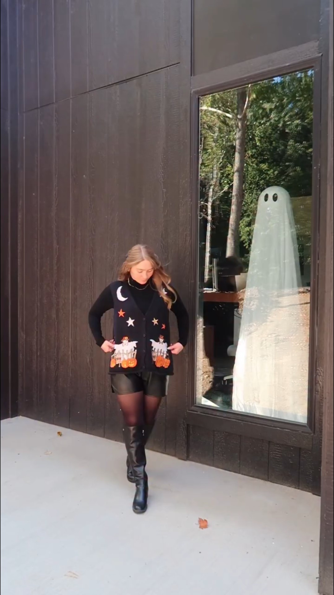 Happy First Day of Fall 👻 It’s officially spooky season! If you’re anything like me, you’re already pulling out all your fall fits. 🍂 We all love our classic sweatshirts, but there’s nothing like finding that unique piece. I scored this vintage sweater vest and I’m obsessed! 🖤 Linked some of my favorite vintage sweater vests on my LTK that are must-haves this season.
.
.
.
.
.
#fallfashion #unique #vintagefinds #sweaterweather #firstdayoffall #shopltk #spookyseason

#LTKSeasonal #LTKStyleTip #LTKFallSale